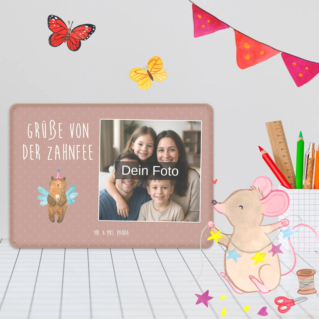 Personalisiertes Foto Blechschild Bär Zahnfee Blechschild Für Garten Mit Foto, Nostalgieschild Mit Foto, Blechschild Zum Hinstellen Mit Bild, Blechschild Mit Bild Und Namen, Vintage Blechschild Mit Wunschfoto, Foto-Blechschild Für Zuhause, Metallschild Mit Wunschfoto, Lustiges Blechschild Mit Foto, Blechschild Mit Eigenem Bild, Spruchschild Mit Foto, Blechschild Küche Mit Foto, Blechschild Mit Wunschfoto, Design Blechschild Mit Bild, Retro Blechschild Mit Bild, Wandschild Mit Foto, Blechschild Zum Aufhängen Mit Foto, Blechschild Für Männer Mit Foto, Dekoschild Metall Mit Foto, Blechschild Für Balkon Mit Wunschbild, Blechschild Handgemacht Mit Foto, Personalisierte Wanddeko Aus Metall Mit Foto, Blechschild Wohnzimmer Mit Bild, Blechschild Für Frauen Mit Bild, Metallschild Mit Foto, Blechschild Mit Fotodruck, Türschild Mit Bild, Blechschild Mit Foto, Blechschild Für Freunde Mit Wunschfoto, Blechschild Als Geschenk Mit Bild, Personalisierbares Blechschild Mit Foto, Bär, Teddy, Teddybär, Erster Zahn, Fee, Milchzahn, Zahnfee