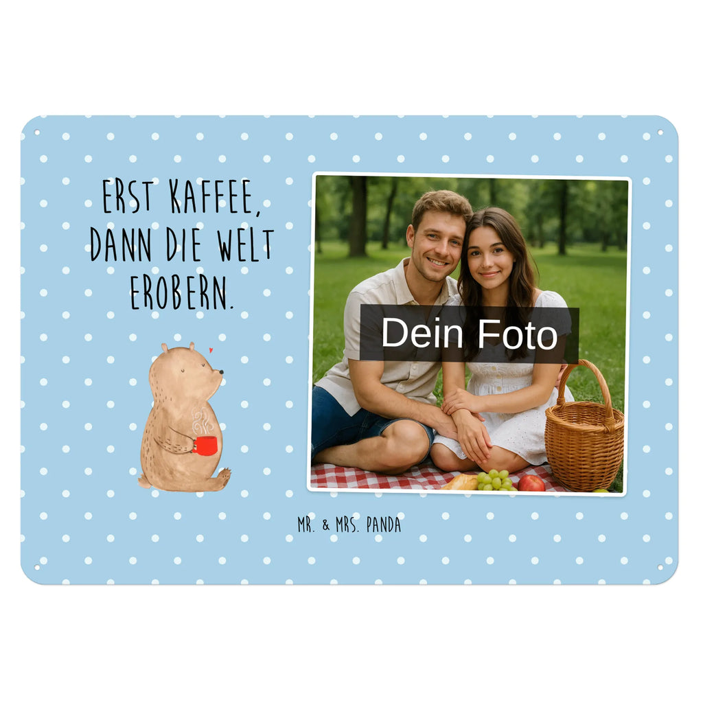 Personalisiertes Foto Blechschild Bär Kaffee Design Blechschild Mit Bild, Blechschild Küche Mit Foto, Blechschild Mit Fotodruck, Blechschild Für Männer Mit Foto, Blechschild Wohnzimmer Mit Bild, Wandschild Mit Foto, Blechschild Als Geschenk Mit Bild, Türschild Mit Bild, Blechschild Für Garten Mit Foto, Blechschild Für Frauen Mit Bild, Blechschild Für Freunde Mit Wunschfoto, Dekoschild Metall Mit Foto, Metallschild Mit Foto, Blechschild Mit Eigenem Bild, Lustiges Blechschild Mit Foto, Metallschild Mit Wunschfoto, Nostalgieschild Mit Foto, Vintage Blechschild Mit Wunschfoto, Foto-Blechschild Für Zuhause, Blechschild Für Balkon Mit Wunschbild, Blechschild Handgemacht Mit Foto, Blechschild Mit Wunschfoto, Blechschild Zum Aufhängen Mit Foto, Blechschild Zum Hinstellen Mit Bild, Personalisierte Wanddeko Aus Metall Mit Foto, Blechschild Mit Foto, Retro Blechschild Mit Bild, Blechschild Mit Bild Und Namen, Spruchschild Mit Foto, Personalisierbares Blechschild Mit Foto, Bär, Teddy, Teddybär, Bären, Morgenroutine, Welt retten, guten Morgen, Motivation, Coffee, Welt erobern, Kaffee