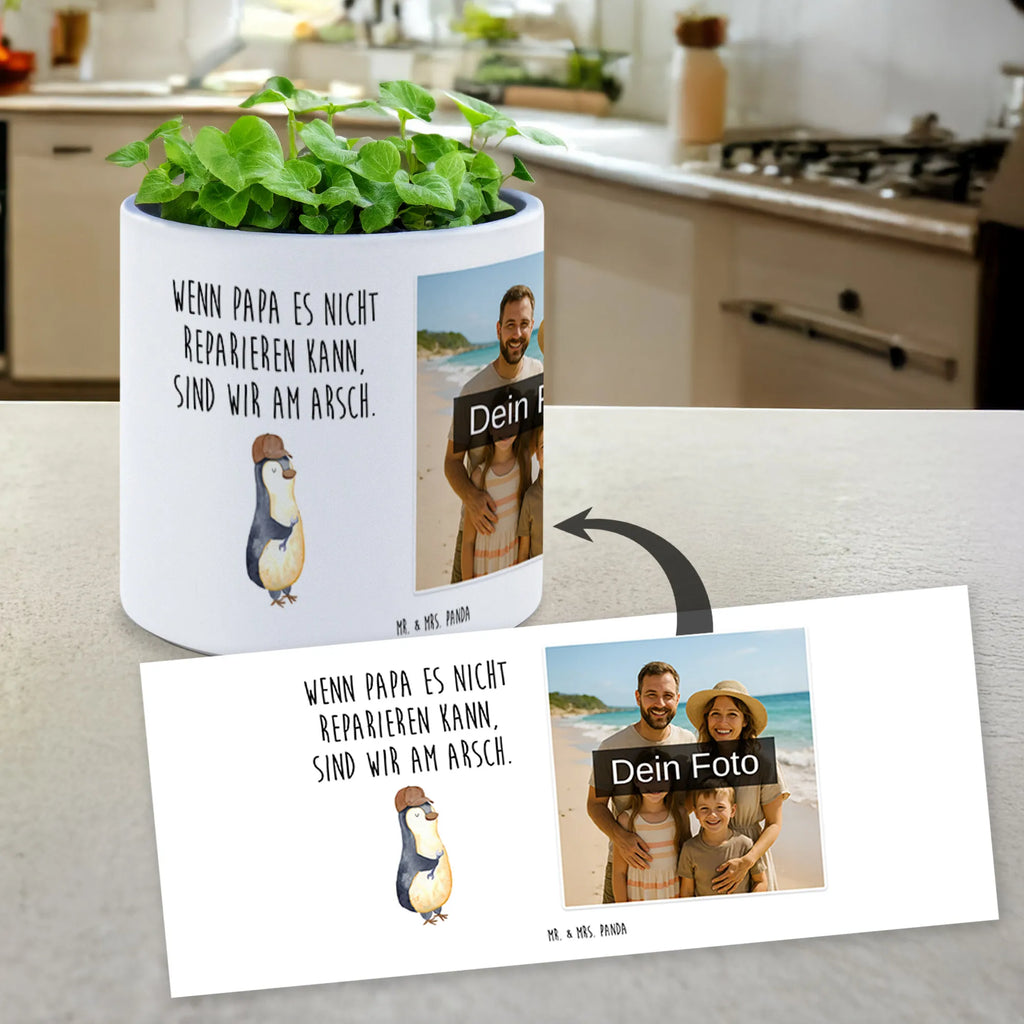Personalisierter Foto XL Blumentopf Wenn Papa es nicht reparieren kann, sind wir am Arsch Personalisierter Pflanzkübel Groß Mit Bild, XL Übertopf Für Balkon Mit Wunschbild, Blumentopf Groß Mit Haustierfoto, Großer Blumentopf Mit Bild Und Wunschtext, XL Blumentopf Für Wohnzimmer Mit Foto, Geschenk Blumentopf Groß Mit Foto, Blumentopf Für Garten Mit Bild, Kunststoffblumentopf Groß Mit Wunschfoto, Übertopf XL Mit Wunschfoto, Großer Blumentopf Mit Wunschfoto, Pflanzkübel Groß Mit Eigenem Foto, Blumentopf Extra Groß Mit Fotodruck, XL Blumentopf Für Hochzeit Mit Bild, Pflanztopf Groß Mit Bild, XL Blumentopf Mit Kinderfoto, Dekotopf Groß Mit Wunschbild, Pflanzgefäß XL Mit Foto Und Namen, XL Blumentopf Mit Foto, Großer Blumentopf Mit Lieblingsfoto, Blumentopf Aus Keramik XL Mit Foto, Blumentopf Terrasse Groß Mit Foto, XL Pflanztopf Für Mama Mit Foto, Fotogeschenk XL Blumentopf, Blumentopf Groß Selbst Gestalten Mit Foto, Beton Pflanzgefäß XL Mit Fotodruck, Personalisierter XL Blumentopf Mit Foto, Blumentopf Groß Mit Familienfoto, Familie, Vatertag, Muttertag, Bruder, Schwester, Mama, Papa, Oma, Opa, Bester Papa der Welt, Geschenk Papa, Vater