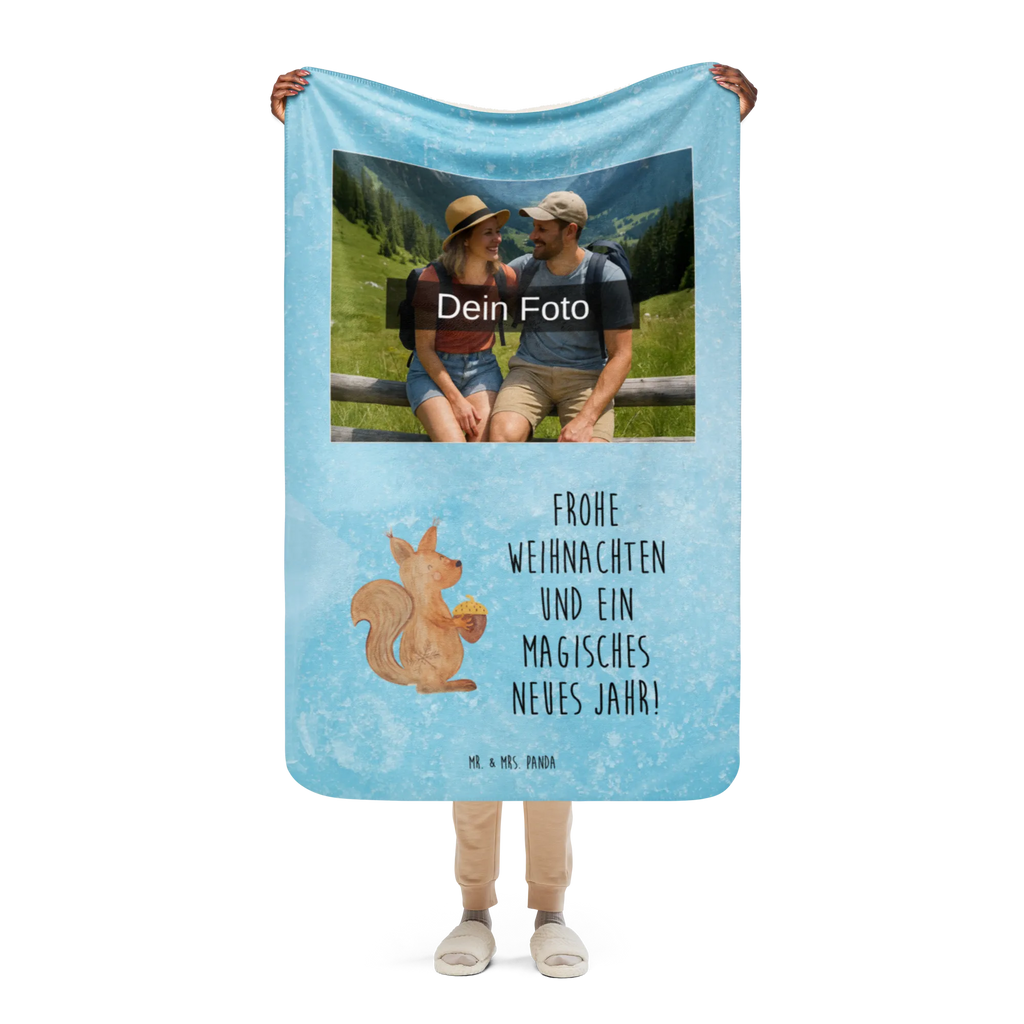 Sherpa Photo Cuddle Blanket Squirrel Christmas Foto Kuscheldecke, Winter, Weihnachten, Weihnachtsdeko, Nikolaus, Advent, Heiligabend, Wintermotiv, Weihnachtsmotiv, Frohes neues Jahr, Guten Rutsch, Vogel, Neujahr, Weihnachtsgruß, Frohe Weihnachten