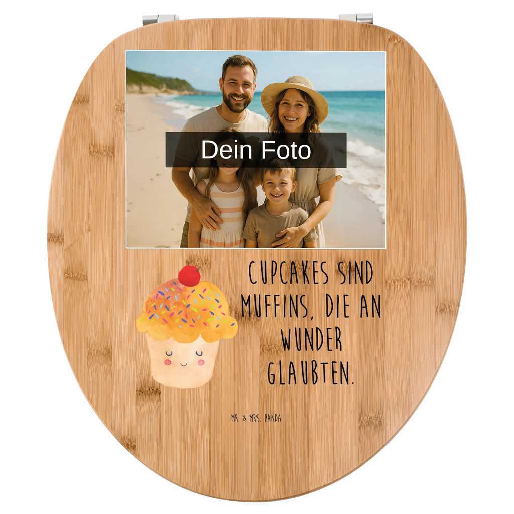 Personalisierter Foto WC Sitz Motiv Cupcake WC Sitz mit Namen, Personalisierter Toilettendeckel mit Foto, Personalisierter WC-Sitz, Toilettendeckel mit Namen, Personalisierter Klodeckel, Personalisierte Klobrille, Tiermotive, Gute Laune, lustige Sprüche, Tiere, Wunder, Motivation Sprüche, Küche Deko, Backen Geschenk, Cupcakes, Geschenk Koch, Muffin, Küche Spruch
