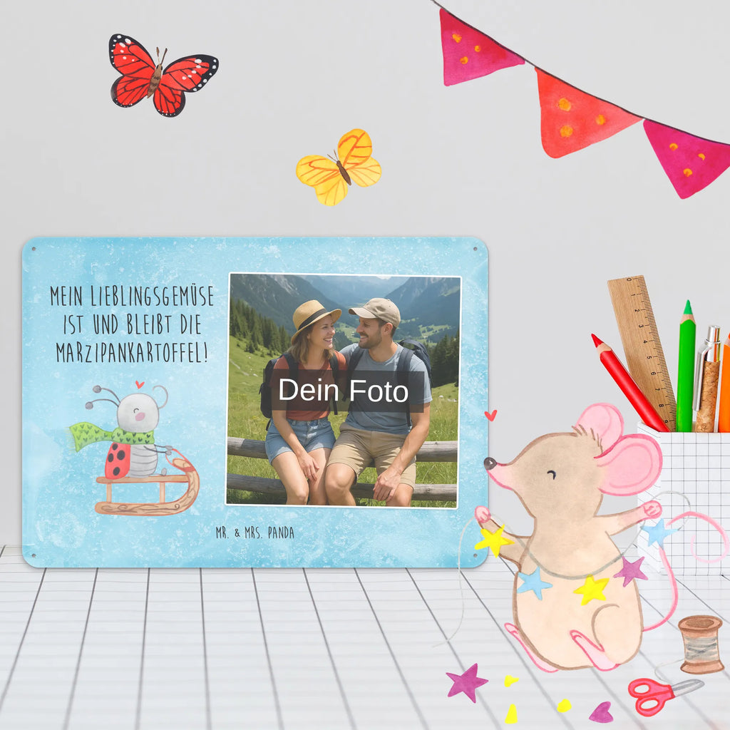 Personalized Photo Metal Sign Smörle sledding Blechschild Mit Wunschfoto, Blechschild Mit Bild Und Namen, Blechschild Zum Aufhängen Mit Foto, Wandschild Mit Foto, Nostalgieschild Mit Foto, Türschild Mit Bild, Blechschild Mit Eigenem Bild, Blechschild Als Geschenk Mit Bild, Blechschild Für Frauen Mit Bild, Spruchschild Mit Foto, Blechschild Mit Foto, Metallschild Mit Foto, Blechschild Für Garten Mit Foto, Blechschild Für Freunde Mit Wunschfoto, Blechschild Handgemacht Mit Foto, Metallschild Mit Wunschfoto, Vintage Blechschild Mit Wunschfoto, Retro Blechschild Mit Bild, Lustiges Blechschild Mit Foto, Blechschild Für Balkon Mit Wunschbild, Personalisierbares Blechschild Mit Foto, Foto-Blechschild Für Zuhause, Blechschild Wohnzimmer Mit Bild, Blechschild Mit Fotodruck, Blechschild Zum Hinstellen Mit Bild, Personalisierte Wanddeko Aus Metall Mit Foto, Blechschild Küche Mit Foto, Blechschild Für Männer Mit Foto, Dekoschild Metall Mit Foto, Design Blechschild Mit Bild, Winter, Weihnachten, Weihnachtsdeko, Nikolaus, Advent, Heiligabend, Wintermotiv, Schlittenfahren, Smörle, Marzipan