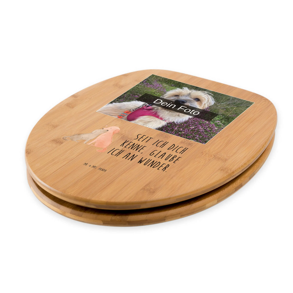 Personalisierter Foto WC Sitz Motiv Hunde Liebe Personalisierter Klodeckel, WC Sitz mit Namen, Toilettendeckel mit Namen, Personalisierter Toilettendeckel mit Foto, Personalisierter WC-Sitz, Personalisierte Klobrille, Hund, Hundemotiv, Haustier, Hunderasse, Tierliebhaber, Hundebesitzer, Sprüche, Herz, Vertrauen, Hund. Hunde, Kuscheln, Kuss, Liebe