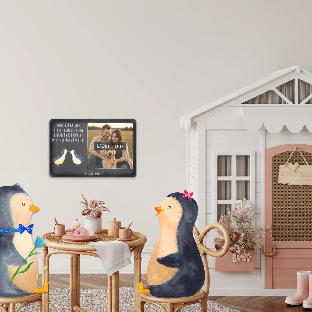 Personalisiertes Foto Blechschild Pinguine Kuss Personalisierte Wanddeko Aus Metall Mit Foto, Blechschild Als Geschenk Mit Bild, Foto-Blechschild Für Zuhause, Blechschild Für Balkon Mit Wunschbild, Metallschild Mit Wunschfoto, Dekoschild Metall Mit Foto, Blechschild Für Frauen Mit Bild, Blechschild Für Freunde Mit Wunschfoto, Blechschild Mit Bild Und Namen, Türschild Mit Bild, Blechschild Mit Foto, Personalisierbares Blechschild Mit Foto, Blechschild Handgemacht Mit Foto, Blechschild Für Männer Mit Foto, Wandschild Mit Foto, Lustiges Blechschild Mit Foto, Blechschild Küche Mit Foto, Blechschild Mit Wunschfoto, Metallschild Mit Foto, Blechschild Mit Eigenem Bild, Nostalgieschild Mit Foto, Vintage Blechschild Mit Wunschfoto, Blechschild Zum Aufhängen Mit Foto, Blechschild Wohnzimmer Mit Bild, Blechschild Für Garten Mit Foto, Blechschild Mit Fotodruck, Spruchschild Mit Foto, Retro Blechschild Mit Bild, Blechschild Zum Hinstellen Mit Bild, Design Blechschild Mit Bild, Liebe, Partner, Freund, Freundin, Ehemann, Ehefrau, Heiraten, Verlobung, Heiratsantrag, Liebesgeschenk, Jahrestag, Hocheitstag, Geschenk für Freundin, Valentinstag, für Ehemann, für Männer, Geschenk für Frauen, Geschenk für Partner, Hochzeitstag, Mitbringsel, Liebesbeweis