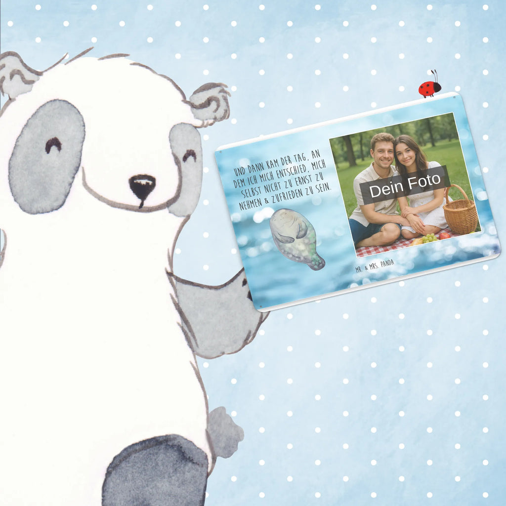 Personalized Photo Metal Sign manatee happy Personalisierbares Blechschild Mit Foto, Metallschild Mit Wunschfoto, Metallschild Mit Foto, Wandschild Mit Foto, Vintage Blechschild Mit Wunschfoto, Personalisierte Wanddeko Aus Metall Mit Foto, Blechschild Zum Hinstellen Mit Bild, Blechschild Mit Fotodruck, Retro Blechschild Mit Bild, Blechschild Als Geschenk Mit Bild, Blechschild Mit Foto, Blechschild Zum Aufhängen Mit Foto, Design Blechschild Mit Bild, Blechschild Für Freunde Mit Wunschfoto, Blechschild Mit Bild Und Namen, Blechschild Mit Eigenem Bild, Blechschild Für Garten Mit Foto, Nostalgieschild Mit Foto, Blechschild Küche Mit Foto, Blechschild Für Balkon Mit Wunschbild, Foto-Blechschild Für Zuhause, Türschild Mit Bild, Dekoschild Metall Mit Foto, Lustiges Blechschild Mit Foto, Blechschild Mit Wunschfoto, Blechschild Für Frauen Mit Bild, Blechschild Handgemacht Mit Foto, Blechschild Für Männer Mit Foto, Spruchschild Mit Foto, Blechschild Wohnzimmer Mit Bild, Meerestiere, Meer, Urlaub, Selbstliebe, Neuanfang, Seekühe, Respekt, Seekuh, Freundin, Liebeskummer, Zufrieden, Achtsamkeit, Neustart