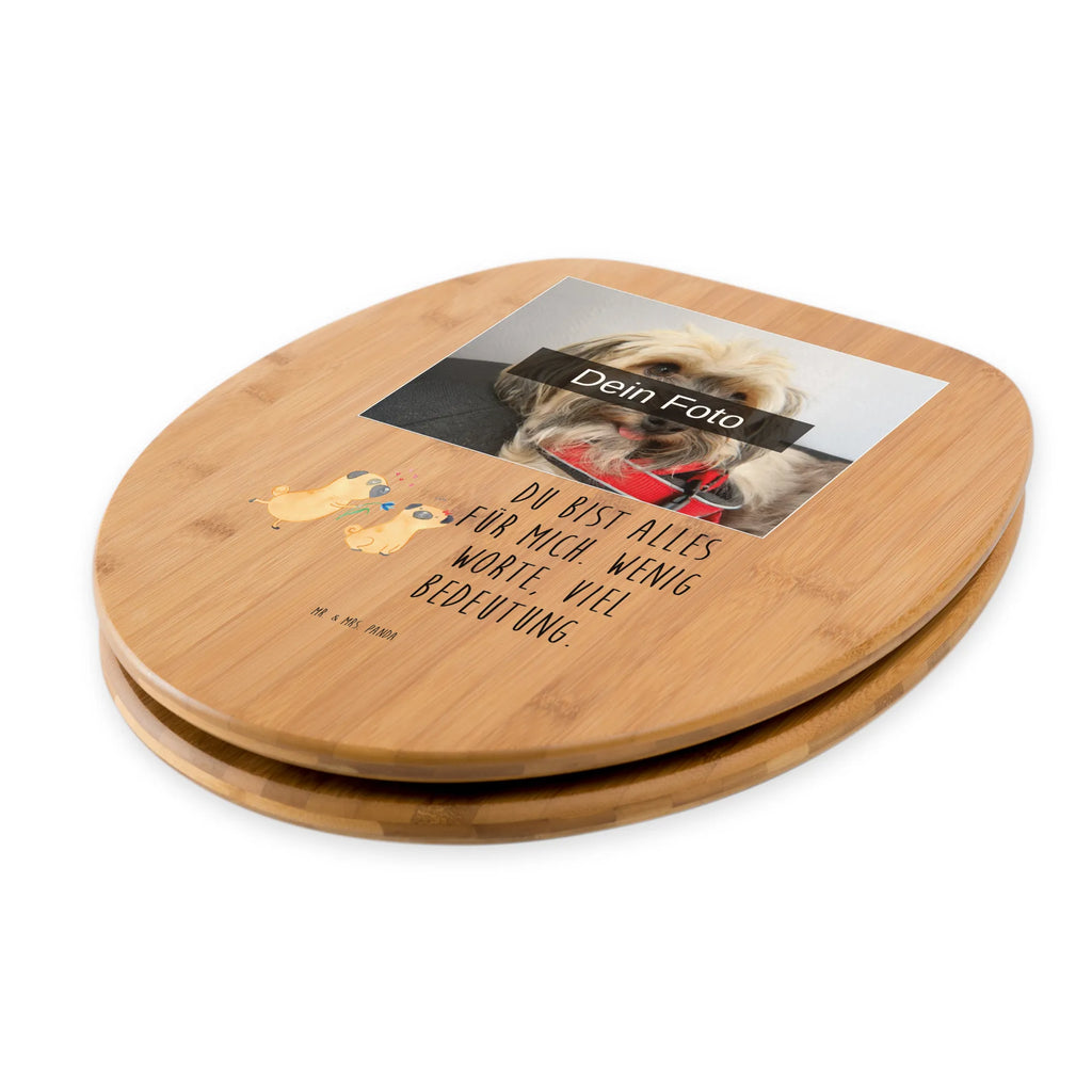 Personalisierter Foto WC Sitz Motiv Mops Verliebt Personalisierte Klobrille, Personalisierter Klodeckel, Toilettendeckel mit Namen, Personalisierter WC-Sitz, Personalisierter Toilettendeckel mit Foto, WC Sitz mit Namen, Hund, Hundemotiv, Haustier, Hunderasse, Tierliebhaber, Hundebesitzer, Sprüche, Möpse, Mops, Geschenk Freund, Liebesspruch. Verlobt, Hundeliebe, verliebt, Partner, Liebe