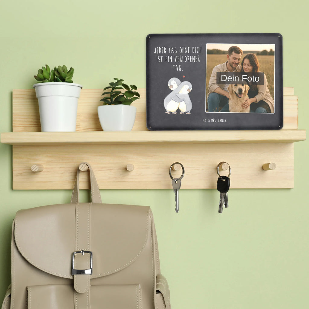 Spersonalizowany metalowy szyld ze zdjęciem Pingwiny Przytulanie Blechschild Für Balkon Mit Wunschbild, Foto-Blechschild Für Zuhause, Blechschild Mit Eigenem Bild, Personalisierbares Blechschild Mit Foto, Blechschild Handgemacht Mit Foto, Blechschild Mit Wunschfoto, Blechschild Küche Mit Foto, Vintage Blechschild Mit Wunschfoto, Blechschild Für Freunde Mit Wunschfoto, Blechschild Für Frauen Mit Bild, Blechschild Mit Fotodruck, Blechschild Wohnzimmer Mit Bild, Wandschild Mit Foto, Nostalgieschild Mit Foto, Blechschild Für Garten Mit Foto, Metallschild Mit Wunschfoto, Metallschild Mit Foto, Personalisierte Wanddeko Aus Metall Mit Foto, Design Blechschild Mit Bild, Blechschild Für Männer Mit Foto, Blechschild Mit Foto, Retro Blechschild Mit Bild, Spruchschild Mit Foto, Dekoschild Metall Mit Foto, Blechschild Mit Bild Und Namen, Blechschild Zum Hinstellen Mit Bild, Türschild Mit Bild, Blechschild Als Geschenk Mit Bild, Blechschild Zum Aufhängen Mit Foto, Lustiges Blechschild Mit Foto, Liebe, Partner, Freund, Freundin, Ehemann, Ehefrau, Heiraten, Verlobung, Heiratsantrag, Liebesgeschenk, Jahrestag, Hocheitstag, für Ehemann, Geschenk für Freundin, Valentinstag, für Männer, Liebesbeweis, Geschenk für Frauen, Hochzeitstag, Geschenk für Partner, Mitbringsel