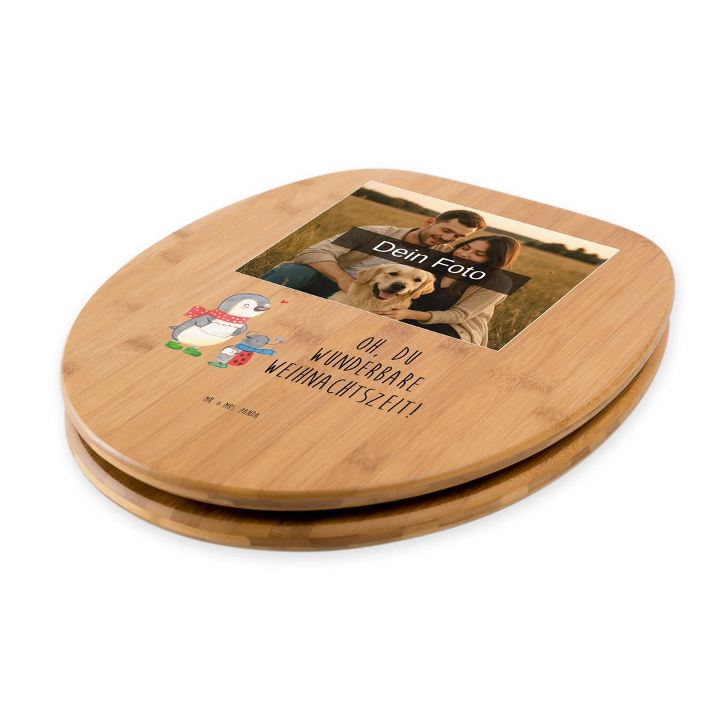 Personalisierter Foto WC Sitz Motiv Smörle Winterzeit WC Sitz mit Namen, Personalisierter WC-Sitz, Toilettendeckel mit Namen, Personalisierte Klobrille, Personalisierter Toilettendeckel mit Foto, Personalisierter Klodeckel, Winter, Weihnachten, Weihnachtsdeko, Nikolaus, Advent, Heiligabend, Wintermotiv, Weihnachtsgruß, Weihnachten Grüße, Weihnachtszeit
