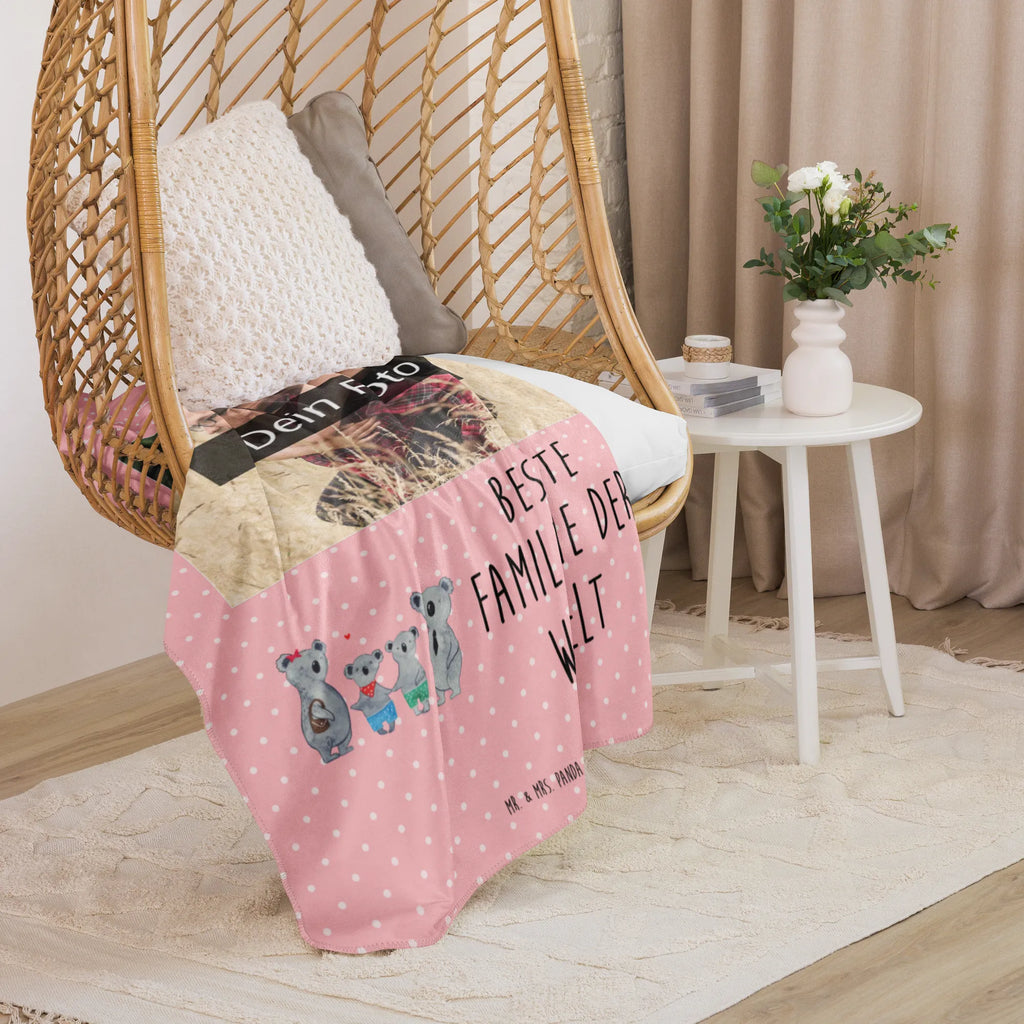 Sherpa Photo Cuddle Blanket Koala family with two kids Foto Kuscheldecke, Familie, Vatertag, Muttertag, Bruder, Schwester, Mama, Papa, Oma, Opa, Koala, Familienleben, beste Familie, Koalafamilie, Lieblingsfamilie, Familienzeit, Koalabär