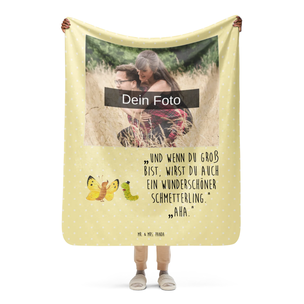 Sherpa Photo Cuddle Blanket Caterpillar butterfly Foto Kuscheldecke, Tiermotive, Gute Laune, lustige Sprüche, Tiere, Raupe, Aufwachsen, Schmetterling, Hütchen, Kokon, Entwicklung, Schönheit, Erwachsen werden, Hut, Zitronenfalter