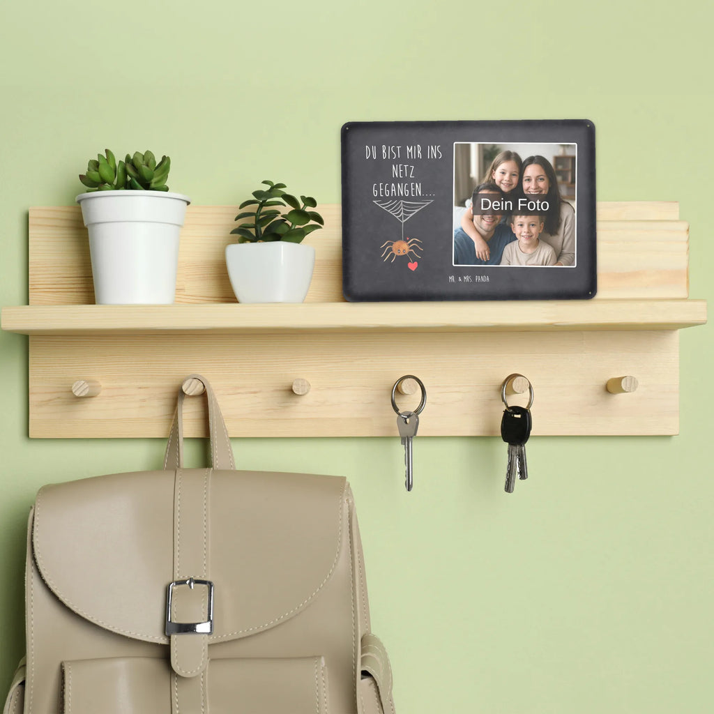 Personalisiertes Foto Blechschild Spinne Agathe Liebe Blechschild Für Garten Mit Foto, Blechschild Für Frauen Mit Bild, Blechschild Handgemacht Mit Foto, Spruchschild Mit Foto, Blechschild Wohnzimmer Mit Bild, Blechschild Zum Hinstellen Mit Bild, Türschild Mit Bild, Blechschild Als Geschenk Mit Bild, Vintage Blechschild Mit Wunschfoto, Wandschild Mit Foto, Dekoschild Metall Mit Foto, Metallschild Mit Wunschfoto, Foto-Blechschild Für Zuhause, Blechschild Mit Eigenem Bild, Design Blechschild Mit Bild, Blechschild Küche Mit Foto, Nostalgieschild Mit Foto, Lustiges Blechschild Mit Foto, Blechschild Für Männer Mit Foto, Blechschild Für Balkon Mit Wunschbild, Blechschild Mit Wunschfoto, Personalisierte Wanddeko Aus Metall Mit Foto, Blechschild Mit Foto, Metallschild Mit Foto, Retro Blechschild Mit Bild, Blechschild Zum Aufhängen Mit Foto, Personalisierbares Blechschild Mit Foto, Blechschild Mit Fotodruck, Blechschild Für Freunde Mit Wunschfoto, Blechschild Mit Bild Und Namen, Spinne Agathe, Spinne, Agathe, Videos, Merchandise, Verliebt, Liebesgeschenk, Liebesbeweis, Liebe