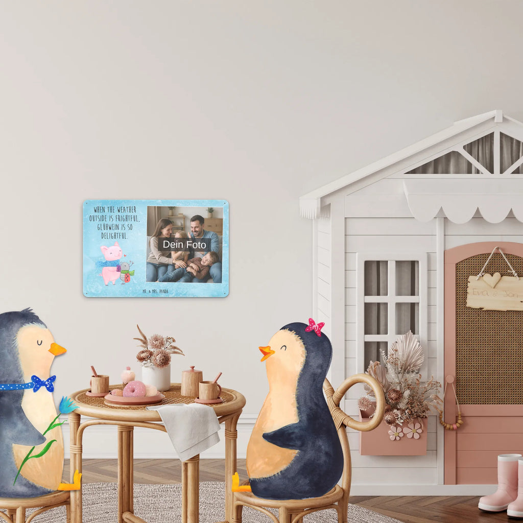 Personalisiertes Foto Blechschild Glühschwein Smörle Blechschild Zum Hinstellen Mit Bild, Retro Blechschild Mit Bild, Blechschild Handgemacht Mit Foto, Spruchschild Mit Foto, Blechschild Mit Fotodruck, Dekoschild Metall Mit Foto, Blechschild Mit Bild Und Namen, Lustiges Blechschild Mit Foto, Blechschild Küche Mit Foto, Wandschild Mit Foto, Design Blechschild Mit Bild, Nostalgieschild Mit Foto, Blechschild Mit Wunschfoto, Türschild Mit Bild, Blechschild Für Frauen Mit Bild, Blechschild Mit Eigenem Bild, Metallschild Mit Wunschfoto, Metallschild Mit Foto, Vintage Blechschild Mit Wunschfoto, Blechschild Für Freunde Mit Wunschfoto, Personalisierbares Blechschild Mit Foto, Blechschild Für Garten Mit Foto, Blechschild Für Männer Mit Foto, Personalisierte Wanddeko Aus Metall Mit Foto, Blechschild Mit Foto, Blechschild Als Geschenk Mit Bild, Blechschild Zum Aufhängen Mit Foto, Blechschild Wohnzimmer Mit Bild, Foto-Blechschild Für Zuhause, Blechschild Für Balkon Mit Wunschbild, Winter, Weihnachten, Weihnachtsdeko, Nikolaus, Advent, Heiligabend, Wintermotiv, Herzliches Marienkäfer Motiv, Kreatives Glühschwein Design, Winterlicher Glühwein Spruch, Romantische Geschenkidee Glühwein, Handgezeichnetes Glühschwein, Smörle der stolze Marienkäfer, Glühwein Liebhaber Geschenk, Marienkäfer in Winterkleidung, Süßer Marienkäfer gibt Geschenk, Glühwein ist köstlich Spruch