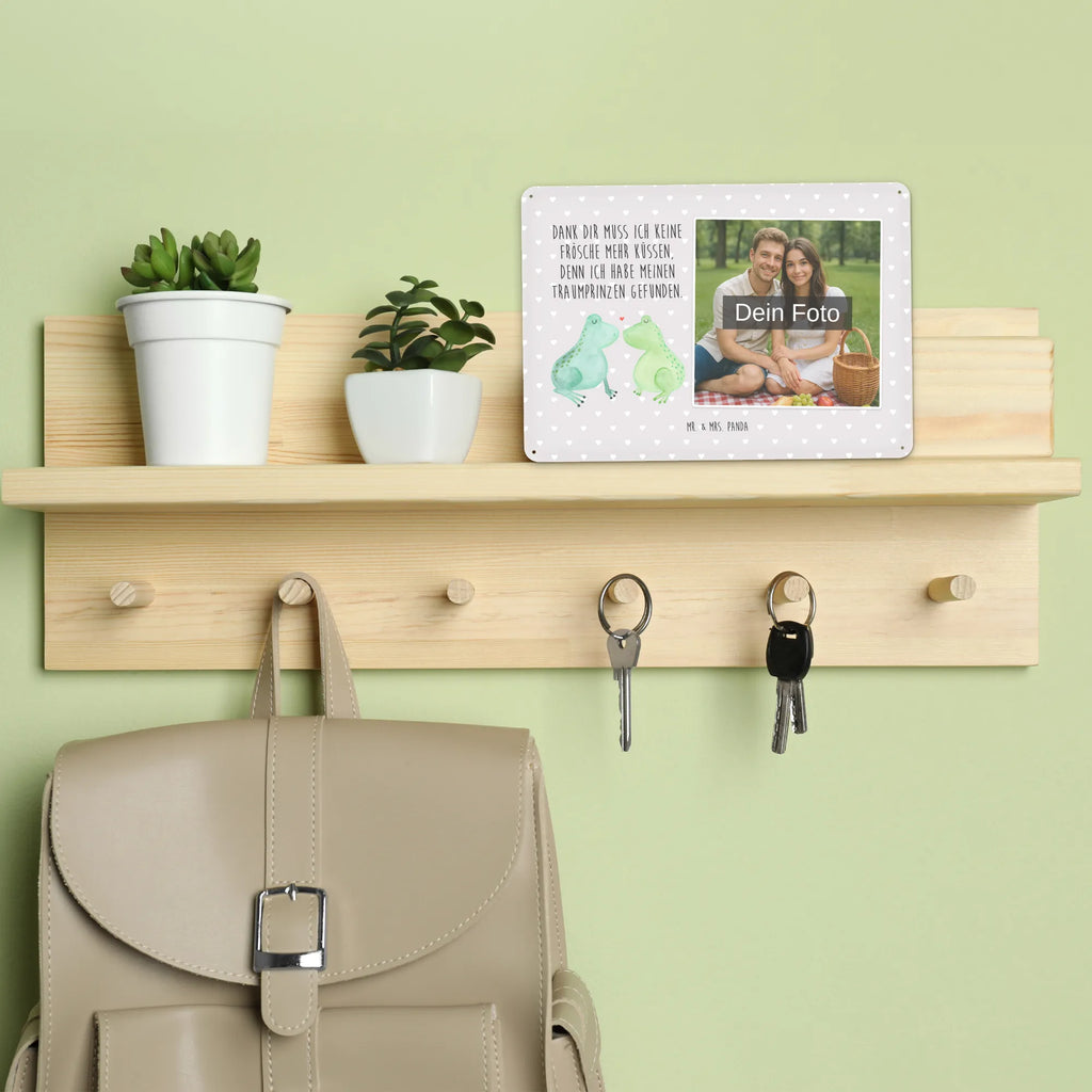 Personalized Photo Metal Sign Frogs in love Vintage Blechschild Mit Wunschfoto, Blechschild Mit Eigenem Bild, Blechschild Für Frauen Mit Bild, Blechschild Handgemacht Mit Foto, Foto-Blechschild Für Zuhause, Lustiges Blechschild Mit Foto, Blechschild Für Männer Mit Foto, Blechschild Für Garten Mit Foto, Personalisierte Wanddeko Aus Metall Mit Foto, Nostalgieschild Mit Foto, Personalisierbares Blechschild Mit Foto, Wandschild Mit Foto, Blechschild Als Geschenk Mit Bild, Türschild Mit Bild, Metallschild Mit Foto, Blechschild Küche Mit Foto, Blechschild Mit Wunschfoto, Blechschild Mit Foto, Blechschild Mit Bild Und Namen, Blechschild Mit Fotodruck, Blechschild Wohnzimmer Mit Bild, Blechschild Zum Aufhängen Mit Foto, Blechschild Für Balkon Mit Wunschbild, Design Blechschild Mit Bild, Blechschild Zum Hinstellen Mit Bild, Spruchschild Mit Foto, Dekoschild Metall Mit Foto, Metallschild Mit Wunschfoto, Retro Blechschild Mit Bild, Blechschild Für Freunde Mit Wunschfoto, Liebe, Partner, Freund, Freundin, Ehemann, Ehefrau, Heiraten, Verlobung, Heiratsantrag, Liebesgeschenk, Jahrestag, Hocheitstag, Verheiratet, Geschenk Hochzeit, Frösche, Verlobt, Verliebt, Geschenk Freundin, Frosch, Liebesbeweis, Hochzeitstag, Geschenk Freund, Fröschchen, Froschkönig