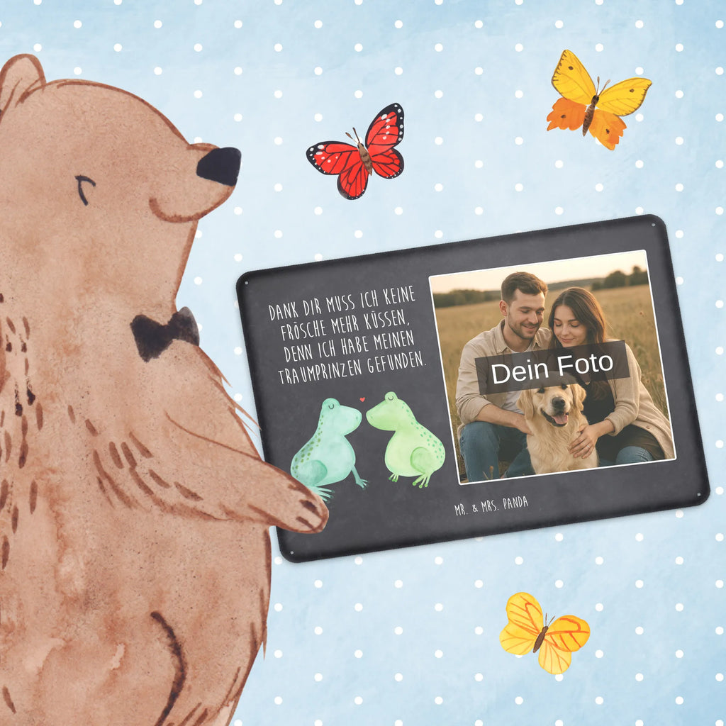 Personalized Photo Metal Sign Frogs in love Vintage Blechschild Mit Wunschfoto, Blechschild Mit Eigenem Bild, Blechschild Für Frauen Mit Bild, Blechschild Handgemacht Mit Foto, Foto-Blechschild Für Zuhause, Lustiges Blechschild Mit Foto, Blechschild Für Männer Mit Foto, Blechschild Für Garten Mit Foto, Personalisierte Wanddeko Aus Metall Mit Foto, Nostalgieschild Mit Foto, Personalisierbares Blechschild Mit Foto, Wandschild Mit Foto, Blechschild Als Geschenk Mit Bild, Türschild Mit Bild, Metallschild Mit Foto, Blechschild Küche Mit Foto, Blechschild Mit Wunschfoto, Blechschild Mit Foto, Blechschild Mit Bild Und Namen, Blechschild Mit Fotodruck, Blechschild Wohnzimmer Mit Bild, Blechschild Zum Aufhängen Mit Foto, Blechschild Für Balkon Mit Wunschbild, Design Blechschild Mit Bild, Blechschild Zum Hinstellen Mit Bild, Spruchschild Mit Foto, Dekoschild Metall Mit Foto, Metallschild Mit Wunschfoto, Retro Blechschild Mit Bild, Blechschild Für Freunde Mit Wunschfoto, Liebe, Partner, Freund, Freundin, Ehemann, Ehefrau, Heiraten, Verlobung, Heiratsantrag, Liebesgeschenk, Jahrestag, Hocheitstag, Verheiratet, Geschenk Hochzeit, Frösche, Verlobt, Verliebt, Geschenk Freundin, Frosch, Liebesbeweis, Hochzeitstag, Geschenk Freund, Fröschchen, Froschkönig