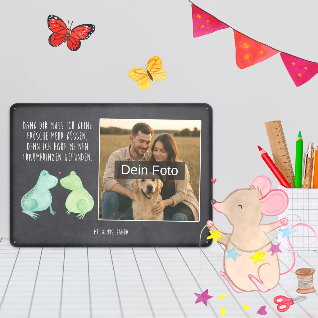 Personalized Photo Metal Sign Frogs in love Vintage Blechschild Mit Wunschfoto, Blechschild Mit Eigenem Bild, Blechschild Für Frauen Mit Bild, Blechschild Handgemacht Mit Foto, Foto-Blechschild Für Zuhause, Lustiges Blechschild Mit Foto, Blechschild Für Männer Mit Foto, Blechschild Für Garten Mit Foto, Personalisierte Wanddeko Aus Metall Mit Foto, Nostalgieschild Mit Foto, Personalisierbares Blechschild Mit Foto, Wandschild Mit Foto, Blechschild Als Geschenk Mit Bild, Türschild Mit Bild, Metallschild Mit Foto, Blechschild Küche Mit Foto, Blechschild Mit Wunschfoto, Blechschild Mit Foto, Blechschild Mit Bild Und Namen, Blechschild Mit Fotodruck, Blechschild Wohnzimmer Mit Bild, Blechschild Zum Aufhängen Mit Foto, Blechschild Für Balkon Mit Wunschbild, Design Blechschild Mit Bild, Blechschild Zum Hinstellen Mit Bild, Spruchschild Mit Foto, Dekoschild Metall Mit Foto, Metallschild Mit Wunschfoto, Retro Blechschild Mit Bild, Blechschild Für Freunde Mit Wunschfoto, Liebe, Partner, Freund, Freundin, Ehemann, Ehefrau, Heiraten, Verlobung, Heiratsantrag, Liebesgeschenk, Jahrestag, Hocheitstag, Verheiratet, Geschenk Hochzeit, Frösche, Verlobt, Verliebt, Geschenk Freundin, Frosch, Liebesbeweis, Hochzeitstag, Geschenk Freund, Fröschchen, Froschkönig
