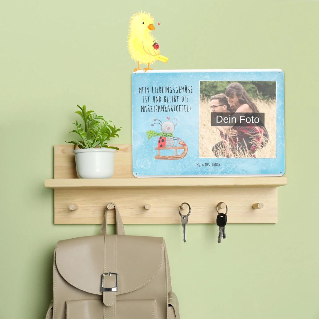 Personalized Photo Metal Sign Smörle sledding Blechschild Mit Wunschfoto, Blechschild Mit Bild Und Namen, Blechschild Zum Aufhängen Mit Foto, Wandschild Mit Foto, Nostalgieschild Mit Foto, Türschild Mit Bild, Blechschild Mit Eigenem Bild, Blechschild Als Geschenk Mit Bild, Blechschild Für Frauen Mit Bild, Spruchschild Mit Foto, Blechschild Mit Foto, Metallschild Mit Foto, Blechschild Für Garten Mit Foto, Blechschild Für Freunde Mit Wunschfoto, Blechschild Handgemacht Mit Foto, Metallschild Mit Wunschfoto, Vintage Blechschild Mit Wunschfoto, Retro Blechschild Mit Bild, Lustiges Blechschild Mit Foto, Blechschild Für Balkon Mit Wunschbild, Personalisierbares Blechschild Mit Foto, Foto-Blechschild Für Zuhause, Blechschild Wohnzimmer Mit Bild, Blechschild Mit Fotodruck, Blechschild Zum Hinstellen Mit Bild, Personalisierte Wanddeko Aus Metall Mit Foto, Blechschild Küche Mit Foto, Blechschild Für Männer Mit Foto, Dekoschild Metall Mit Foto, Design Blechschild Mit Bild, Winter, Weihnachten, Weihnachtsdeko, Nikolaus, Advent, Heiligabend, Wintermotiv, Schlittenfahren, Smörle, Marzipan