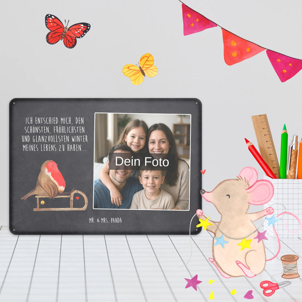 Personalisiertes Foto Blechschild Rotkehlchen Schlitten Blechschild Für Freunde Mit Wunschfoto, Nostalgieschild Mit Foto, Blechschild Mit Fotodruck, Wandschild Mit Foto, Metallschild Mit Wunschfoto, Spruchschild Mit Foto, Blechschild Für Männer Mit Foto, Dekoschild Metall Mit Foto, Blechschild Für Frauen Mit Bild, Blechschild Für Balkon Mit Wunschbild, Blechschild Mit Bild Und Namen, Design Blechschild Mit Bild, Personalisierte Wanddeko Aus Metall Mit Foto, Blechschild Mit Eigenem Bild, Blechschild Mit Wunschfoto, Vintage Blechschild Mit Wunschfoto, Retro Blechschild Mit Bild, Blechschild Küche Mit Foto, Lustiges Blechschild Mit Foto, Türschild Mit Bild, Blechschild Wohnzimmer Mit Bild, Personalisierbares Blechschild Mit Foto, Blechschild Als Geschenk Mit Bild, Foto-Blechschild Für Zuhause, Blechschild Handgemacht Mit Foto, Blechschild Für Garten Mit Foto, Metallschild Mit Foto, Blechschild Mit Foto, Blechschild Zum Aufhängen Mit Foto, Blechschild Zum Hinstellen Mit Bild, Winter, Weihnachten, Weihnachtsdeko, Nikolaus, Advent, Heiligabend, Wintermotiv, Vogel, Schlitten