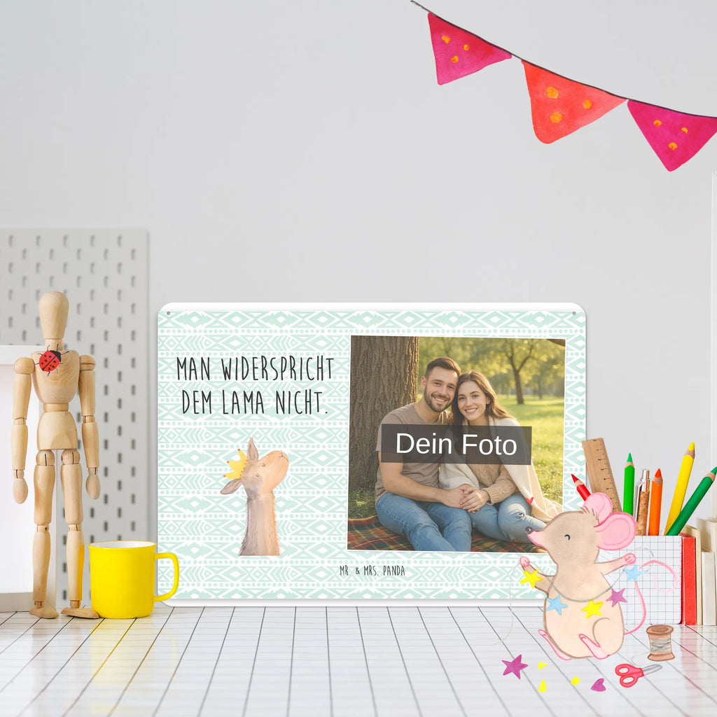Personalisiertes Foto Blechschild Lamakopf König Spruchschild Mit Foto, Blechschild Zum Hinstellen Mit Bild, Blechschild Für Balkon Mit Wunschbild, Wandschild Mit Foto, Blechschild Für Garten Mit Foto, Personalisierte Wanddeko Aus Metall Mit Foto, Metallschild Mit Wunschfoto, Blechschild Zum Aufhängen Mit Foto, Blechschild Wohnzimmer Mit Bild, Design Blechschild Mit Bild, Vintage Blechschild Mit Wunschfoto, Blechschild Mit Eigenem Bild, Blechschild Mit Wunschfoto, Blechschild Küche Mit Foto, Metallschild Mit Foto, Blechschild Handgemacht Mit Foto, Blechschild Mit Fotodruck, Retro Blechschild Mit Bild, Blechschild Für Männer Mit Foto, Nostalgieschild Mit Foto, Lustiges Blechschild Mit Foto, Blechschild Für Freunde Mit Wunschfoto, Personalisierbares Blechschild Mit Foto, Blechschild Mit Foto, Dekoschild Metall Mit Foto, Türschild Mit Bild, Blechschild Mit Bild Und Namen, Blechschild Für Frauen Mit Bild, Foto-Blechschild Für Zuhause, Blechschild Als Geschenk Mit Bild, Lama, Alpaka, König, Mama, Freundin, Büro Kollege, Abitur, Papa, Kollegin, Königin, Lamas, Vorgesetzter, Abi, Chef