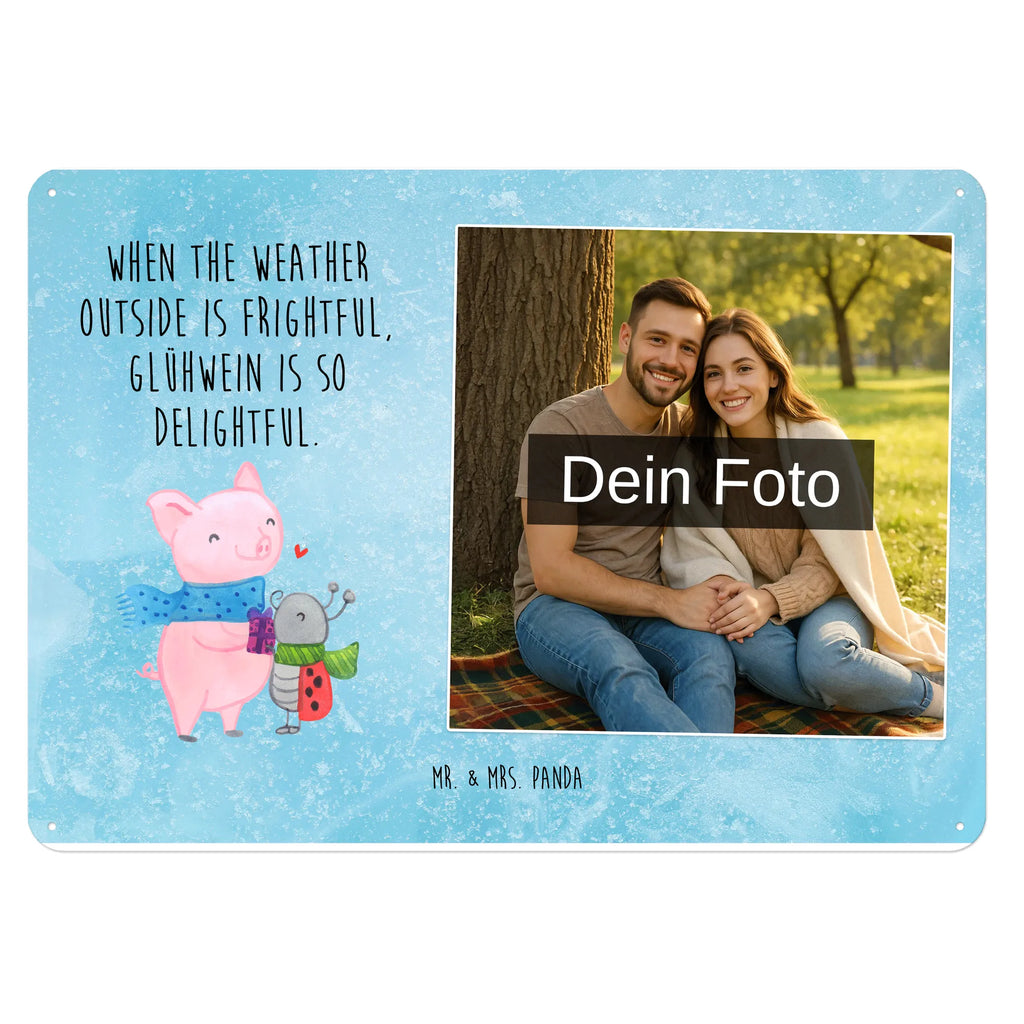 Personalisiertes Foto Blechschild Glühschwein Smörle Blechschild Zum Hinstellen Mit Bild, Retro Blechschild Mit Bild, Blechschild Handgemacht Mit Foto, Spruchschild Mit Foto, Blechschild Mit Fotodruck, Dekoschild Metall Mit Foto, Blechschild Mit Bild Und Namen, Lustiges Blechschild Mit Foto, Blechschild Küche Mit Foto, Wandschild Mit Foto, Design Blechschild Mit Bild, Nostalgieschild Mit Foto, Blechschild Mit Wunschfoto, Türschild Mit Bild, Blechschild Für Frauen Mit Bild, Blechschild Mit Eigenem Bild, Metallschild Mit Wunschfoto, Metallschild Mit Foto, Vintage Blechschild Mit Wunschfoto, Blechschild Für Freunde Mit Wunschfoto, Personalisierbares Blechschild Mit Foto, Blechschild Für Garten Mit Foto, Blechschild Für Männer Mit Foto, Personalisierte Wanddeko Aus Metall Mit Foto, Blechschild Mit Foto, Blechschild Als Geschenk Mit Bild, Blechschild Zum Aufhängen Mit Foto, Blechschild Wohnzimmer Mit Bild, Foto-Blechschild Für Zuhause, Blechschild Für Balkon Mit Wunschbild, Winter, Weihnachten, Weihnachtsdeko, Nikolaus, Advent, Heiligabend, Wintermotiv, Herzliches Marienkäfer Motiv, Kreatives Glühschwein Design, Winterlicher Glühwein Spruch, Romantische Geschenkidee Glühwein, Handgezeichnetes Glühschwein, Smörle der stolze Marienkäfer, Glühwein Liebhaber Geschenk, Marienkäfer in Winterkleidung, Süßer Marienkäfer gibt Geschenk, Glühwein ist köstlich Spruch