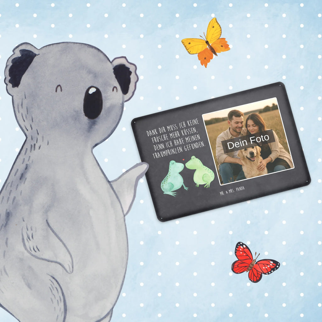 Personalized Photo Metal Sign Frogs in love Vintage Blechschild Mit Wunschfoto, Blechschild Mit Eigenem Bild, Blechschild Für Frauen Mit Bild, Blechschild Handgemacht Mit Foto, Foto-Blechschild Für Zuhause, Lustiges Blechschild Mit Foto, Blechschild Für Männer Mit Foto, Blechschild Für Garten Mit Foto, Personalisierte Wanddeko Aus Metall Mit Foto, Nostalgieschild Mit Foto, Personalisierbares Blechschild Mit Foto, Wandschild Mit Foto, Blechschild Als Geschenk Mit Bild, Türschild Mit Bild, Metallschild Mit Foto, Blechschild Küche Mit Foto, Blechschild Mit Wunschfoto, Blechschild Mit Foto, Blechschild Mit Bild Und Namen, Blechschild Mit Fotodruck, Blechschild Wohnzimmer Mit Bild, Blechschild Zum Aufhängen Mit Foto, Blechschild Für Balkon Mit Wunschbild, Design Blechschild Mit Bild, Blechschild Zum Hinstellen Mit Bild, Spruchschild Mit Foto, Dekoschild Metall Mit Foto, Metallschild Mit Wunschfoto, Retro Blechschild Mit Bild, Blechschild Für Freunde Mit Wunschfoto, Liebe, Partner, Freund, Freundin, Ehemann, Ehefrau, Heiraten, Verlobung, Heiratsantrag, Liebesgeschenk, Jahrestag, Hocheitstag, Verheiratet, Geschenk Hochzeit, Frösche, Verlobt, Verliebt, Geschenk Freundin, Frosch, Liebesbeweis, Hochzeitstag, Geschenk Freund, Fröschchen, Froschkönig