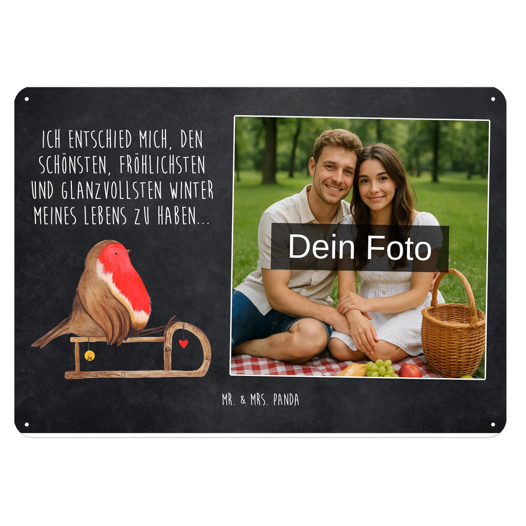 Personalisiertes Foto Blechschild Rotkehlchen Schlitten Blechschild Für Freunde Mit Wunschfoto, Nostalgieschild Mit Foto, Blechschild Mit Fotodruck, Wandschild Mit Foto, Metallschild Mit Wunschfoto, Spruchschild Mit Foto, Blechschild Für Männer Mit Foto, Dekoschild Metall Mit Foto, Blechschild Für Frauen Mit Bild, Blechschild Für Balkon Mit Wunschbild, Blechschild Mit Bild Und Namen, Design Blechschild Mit Bild, Personalisierte Wanddeko Aus Metall Mit Foto, Blechschild Mit Eigenem Bild, Blechschild Mit Wunschfoto, Vintage Blechschild Mit Wunschfoto, Retro Blechschild Mit Bild, Blechschild Küche Mit Foto, Lustiges Blechschild Mit Foto, Türschild Mit Bild, Blechschild Wohnzimmer Mit Bild, Personalisierbares Blechschild Mit Foto, Blechschild Als Geschenk Mit Bild, Foto-Blechschild Für Zuhause, Blechschild Handgemacht Mit Foto, Blechschild Für Garten Mit Foto, Metallschild Mit Foto, Blechschild Mit Foto, Blechschild Zum Aufhängen Mit Foto, Blechschild Zum Hinstellen Mit Bild, Winter, Weihnachten, Weihnachtsdeko, Nikolaus, Advent, Heiligabend, Wintermotiv, Vogel, Schlitten