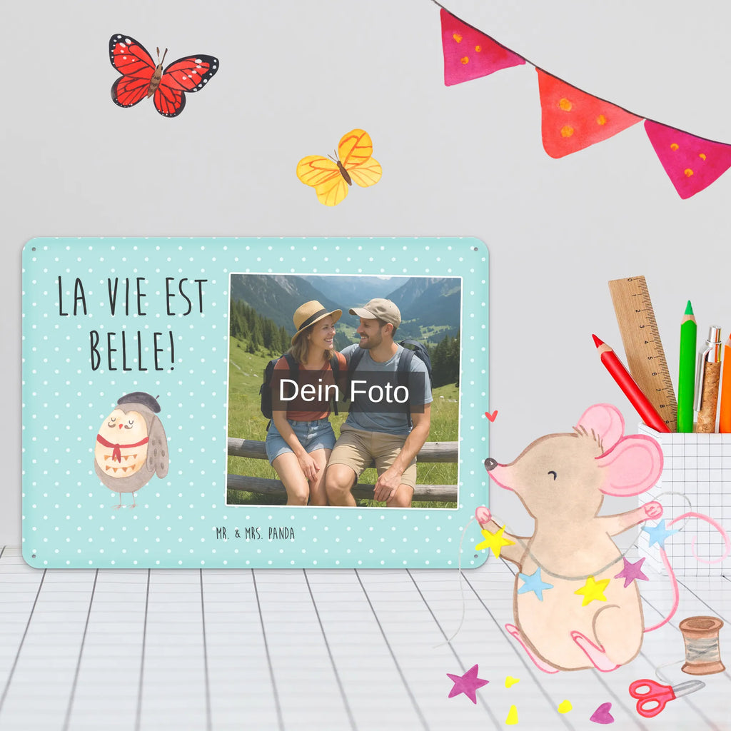 Personalisiertes Foto Blechschild Eule Frankreich Retro Blechschild Mit Bild, Personalisierte Wanddeko Aus Metall Mit Foto, Blechschild Für Frauen Mit Bild, Blechschild Für Männer Mit Foto, Nostalgieschild Mit Foto, Foto-Blechschild Für Zuhause, Blechschild Als Geschenk Mit Bild, Personalisierbares Blechschild Mit Foto, Blechschild Mit Fotodruck, Spruchschild Mit Foto, Blechschild Wohnzimmer Mit Bild, Vintage Blechschild Mit Wunschfoto, Blechschild Zum Aufhängen Mit Foto, Blechschild Mit Wunschfoto, Blechschild Zum Hinstellen Mit Bild, Metallschild Mit Foto, Metallschild Mit Wunschfoto, Blechschild Mit Bild Und Namen, Dekoschild Metall Mit Foto, Blechschild Küche Mit Foto, Lustiges Blechschild Mit Foto, Wandschild Mit Foto, Design Blechschild Mit Bild, Blechschild Handgemacht Mit Foto, Blechschild Für Freunde Mit Wunschfoto, Blechschild Für Garten Mit Foto, Blechschild Mit Foto, Blechschild Für Balkon Mit Wunschbild, Türschild Mit Bild, Blechschild Mit Eigenem Bild, Eule, Frankreich, das Leben ist schön, Spruch Französisch, Spruch schön, Owl, hibou, La vie est belle, Eule Deko, Eulen