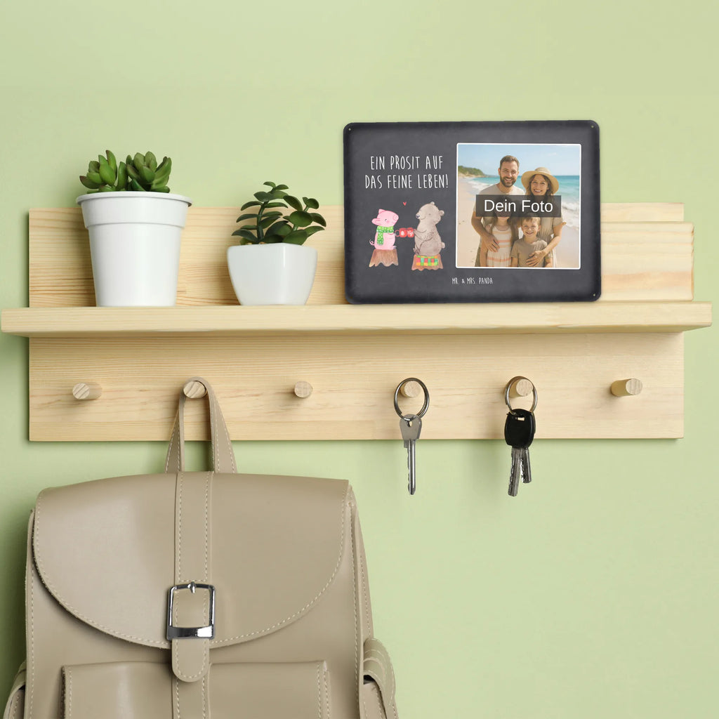 Personalized Photo Metal Sign Glowing Pig Bash Blechschild Handgemacht Mit Foto, Personalisierbares Blechschild Mit Foto, Metallschild Mit Foto, Blechschild Mit Eigenem Bild, Blechschild Küche Mit Foto, Design Blechschild Mit Bild, Blechschild Mit Bild Und Namen, Türschild Mit Bild, Blechschild Wohnzimmer Mit Bild, Dekoschild Metall Mit Foto, Blechschild Zum Hinstellen Mit Bild, Foto-Blechschild Für Zuhause, Blechschild Zum Aufhängen Mit Foto, Spruchschild Mit Foto, Wandschild Mit Foto, Personalisierte Wanddeko Aus Metall Mit Foto, Vintage Blechschild Mit Wunschfoto, Lustiges Blechschild Mit Foto, Blechschild Für Frauen Mit Bild, Nostalgieschild Mit Foto, Blechschild Für Männer Mit Foto, Blechschild Mit Foto, Metallschild Mit Wunschfoto, Blechschild Als Geschenk Mit Bild, Blechschild Mit Fotodruck, Blechschild Für Balkon Mit Wunschbild, Blechschild Für Garten Mit Foto, Blechschild Für Freunde Mit Wunschfoto, Blechschild Mit Wunschfoto, Retro Blechschild Mit Bild, Winter, Weihnachten, Weihnachtsdeko, Nikolaus, Advent, Heiligabend, Wintermotiv, Schwein, Bär, Weihnachtszeit, Prost, Alles Gute