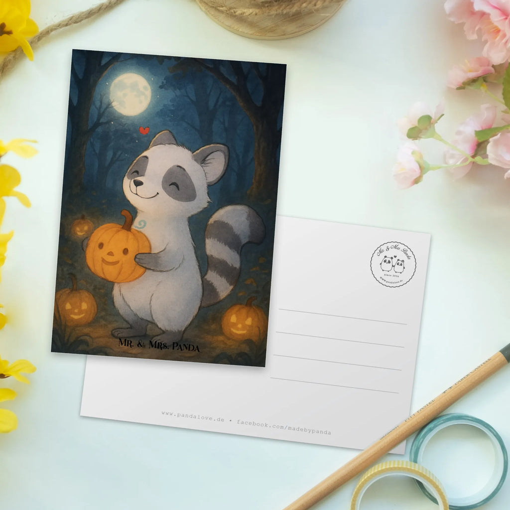 Postkarte Waschbär Kürbis Design Einladung Geburtstag, Einladungskarte, Einladungskarten Geburtstag, Ansichtskarten, Postkarte, Geburtstagskarte, Karte, Grußkarte, Dankeskarte, Einladung, Geschenkkarte, Ansichtskarte, Halloween, Deko, Martinssingen, Dekoration, Geschenke, Schenken, Süßes sonst gibt's saures, Waschbär, Halloween Deko, Kürbis, Trick or Treat