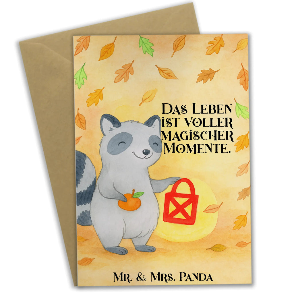 Greetings card Raccoon Lantern Design Grußkarte, Klappkarte, Einladungskarte, Glückwunschkarte, Hochzeitskarte, Geburtstagskarte, Karte, Ansichtskarten, Halloween, Deko, Martinssingen, Dekoration, Geschenke, Schenken, Halloween Deko, Trick or Treat, Süßes sonst gibt's saures, Waschbär, Laterne, Herbst