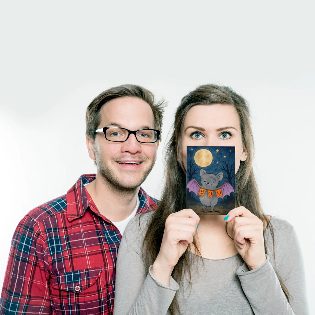 Postkarte Fledermaus Boo Design Geburtstagskarte, Karte, Grußkarte, Einladung, Einladungskarten Geburtstag, Geschenkkarte, Ansichtskarten, Dankeskarte, Ansichtskarte, Postkarte, Einladung Geburtstag, Einladungskarte, Halloween, Deko, Martinssingen, Dekoration, Geschenke, Schenken