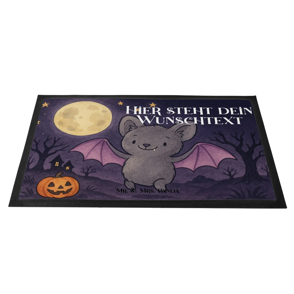 Personalisierte Fußmatte Fledermaus Classic Design Personalisieruung, Wunschnamen, Bedrucken, Fußmatte bedrucken, Türvorleger mit Namen, Personalisierte Fußmatte, Namensfussmatte, Haustürmatte personalisiert, Türvorleger personalisiert, Personalisiert, Fußmatte mit Namen, Halloween, Deko, Martinssingen, Dekoration, Geschenke, Schenken