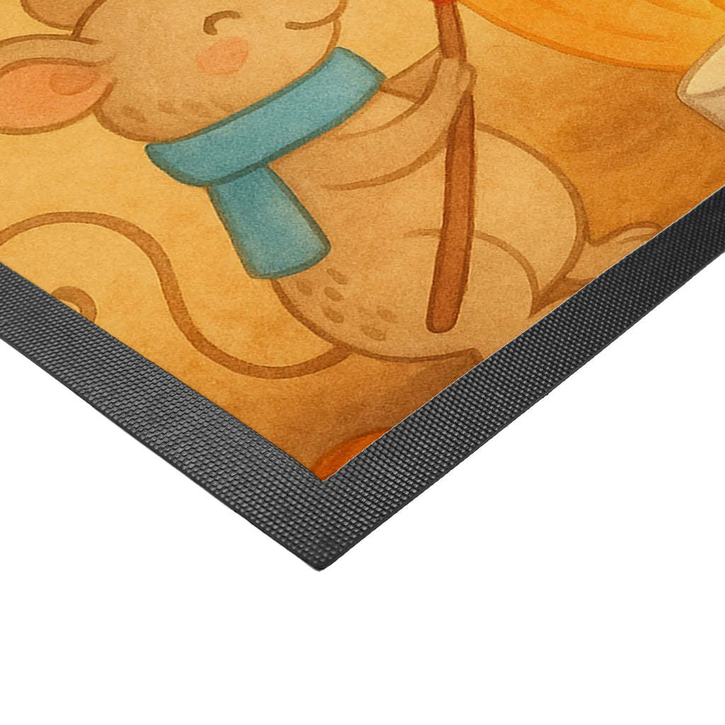 Personalisierte Fußmatte Kürbis Maus Design Fußmatte mit Namen, Haustürmatte Personalisiert, Bedrucken, Personalisierte Fußmatte, Namensfussmatte, Türvorleger Personalisiert, Fußmatte Bedrucken, Personalisierung, Wunschnamen, Türvorleger mit Namen, Personalisiert, Deko, Geschenke, Halloween, Martinssingen, Schenken, Dekoration, Halloween Deko, Trick Or Treat, Kürbis, Süßes Sonst Gibt's Saures, Maus, Kerzen