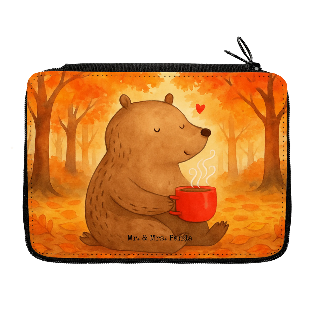 Federmappe Bär Morgenkaffee Design Büro Stifte Etui, Motiv, Grundschule, Einschulung, Kinder Federmappe, Schülerin, Stifterolle, Bestückte Federmappe, Schüler, Stiftetasche, Federmappe, Stifte Etui, Kind, Federmäppchen, Schule, Geschenk, Federmäppchen bedruckt, Federmappe Einschulung, Liebe, Partner, Freund, Freundin, Ehemann, Ehefrau, Heiraten, Verlobung, Heiratsantrag, Liebesgeschenk, Jahrestag, Hocheitstag, Geschenk für Freundin, Geschenk für Partner, Hochzeitstag, Valentinstag, für Männer, Liebesbeweis, Mitbringsel, Geschenk für Frauen, für Ehemann