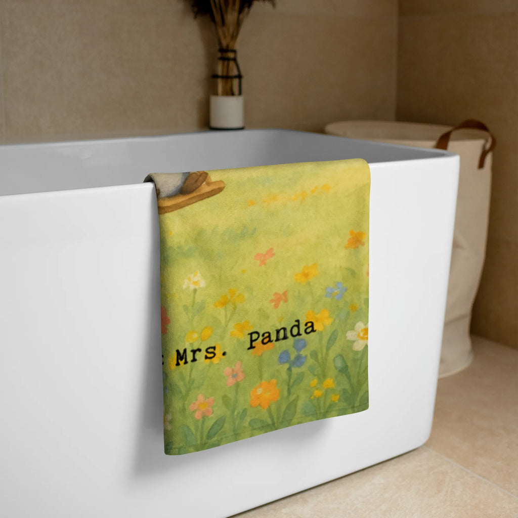 XL Badehandtuch Pinguin Beste Omi der Welt Design XL Handtuch Weiß, Duschtuch XL, Badetuch Extra Groß, Extra Großes Handtuch, XL Handtuch Grau, Großes Handtuch Für Badezimmer, Handtuch Für Große Personen, Handtuch Für Strand XL, Weiches XL Handtuch, Großes Handtuch, XL Handtuch Bunt, Handtuch XL Modern, XL Handtuch, Handtuch XL Klassisch, Umweltfreundliches Handtuch Groß, Design Handtuch XL, Handtuch Für Sauna Groß, XL Handtuch Mit Muster, Handtuch Für Erwachsene XL, Pflegeleichtes Handtuch Groß, Handtuch Groß Für Sport, Saugfähiges Großes Handtuch, Handtuch XL Aus Baumwolle, Handtuch Für Dusche XL, Großes Handtuch Unifarben, XL Handtuch Aus Bio Baumwolle, Flauschiges Handtuch XL, Handtuch Für Wellness, Waschbares Handtuch XL, Strapazierfähiges XL Handtuch, Handtuch XL Für Frauen, Mikrofaser Handtuch XL, Handtuch XL Für Kinder, Nachhaltiges Handtuch XL, Handtuch XL Für Männer, Saunatuch XL, Badehandtuch XL, Handtuch XL Geschenkidee, Handtuch Übergröße, für, Dankeschön, Geschenk, Schenken, Geburtstag, Geburtstagsgeschenk, Geschenkidee, Danke, Bedanken, Mitbringsel, Freude machen, Geschenktipp, Großmutter, Großpapa, Omma, Ommi, Großmama, Kleinigkeit, Enkel, Enkelkind, Enkelin, Omi, Bester, Oma