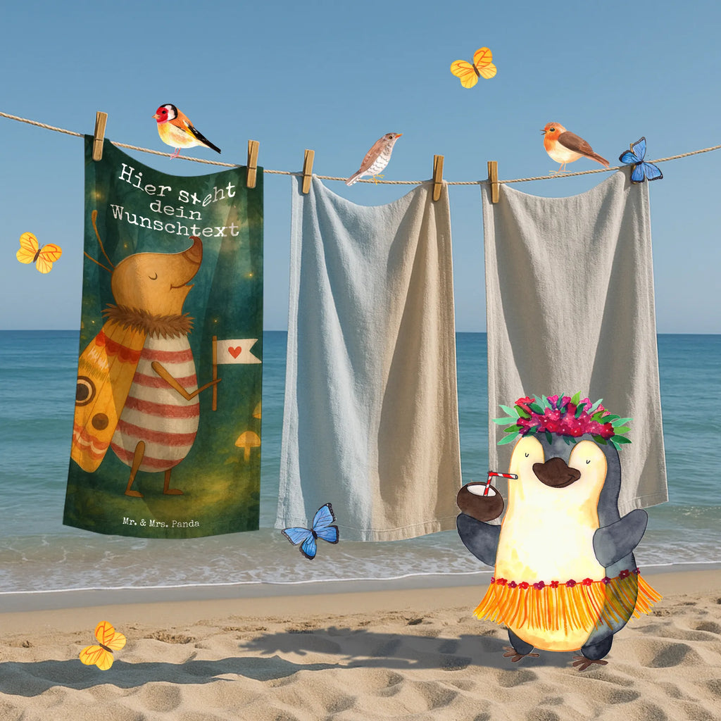 Personalisiertes Badehandtuch Nachtfalter Fähnchen Design Badetuch mit Namen, Saunatuch mit Namen, Duschtuch mit Namen, Kinder Handtuch mit Namen, Personalisiertes Badetuch, Strandtuch mit Namen, Personalisiertes Handtuch, Tiermotive, Gute Laune, lustige Sprüche, Tiere, süß, Was kostet die Welt, Käfer, Nachtfalter, Spruch witzig, Küche Deko, Spruch lustig, niedlich