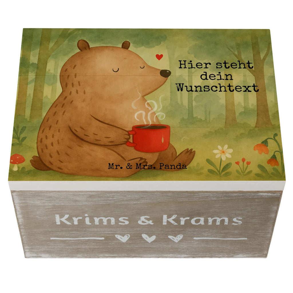 Personalisierte Holzkiste Bär Morgenkaffee Design Geschenkbox personalisiert, Kiste Personalisiert, Dekokiste mit Namen, Holzkiste Personalisiert, Truhe Personalisiert, Holzkiste mit Namen, mit Namen, Dekokiste Personalisiert, Erinnerungskiste Personalisiert, Aufbewahrungsbox mit Namen, Kiste mit Namen, Schatzkiste mit Namen, Erinnerungsbox Personalisiert, Schatzkiste Personalisiert, Truhe mit Namen, Aufbewahrungsbox Personalisiert, Erinnerungsbox mit Namen, Schatulle Personalisiert, Schatulle mit Namen, GEschenkdose personalisiert, Erinnerungskiste, Liebe, Partner, Freund, Freundin, Ehemann, Ehefrau, Heiraten, Verlobung, Heiratsantrag, Liebesgeschenk, Jahrestag, Hocheitstag, für Männer, Valentinstag, Mitbringsel, Hochzeitstag, Geschenk für Freundin, Geschenk für Frauen, Liebesbeweis, Geschenk für Partner, für Ehemann