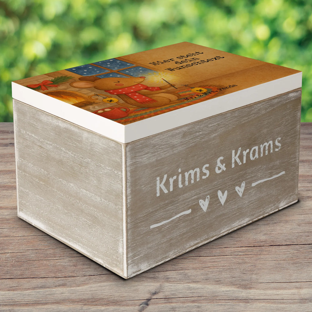 Personalisierte Holzkiste Maus Weihnachten Design Geschenkbox personalisiert, Holzkiste mit Namen, Erinnerungskiste, Holzkiste Personalisiert, mit Namen, Kiste Personalisiert, Truhe mit Namen, Aufbewahrungsbox Personalisiert, Truhe Personalisiert, Dekokiste Personalisiert, Schatulle Personalisiert, Erinnerungsbox Personalisiert, Dekokiste mit Namen, Schatzkiste mit Namen, Erinnerungsbox mit Namen, Schatulle mit Namen, Erinnerungskiste Personalisiert, Schatzkiste Personalisiert, Aufbewahrungsbox mit Namen, Kiste mit Namen, GEschenkdose personalisiert, Winter, Weihnachten, Weihnachtsdeko, Nikolaus, Advent, Heiligabend, Wintermotiv, Mäuschen, Weihnachtsmotiv, Maus, Weihnachtsgruß, Frohe Weihnachten, Weihnachtswunder