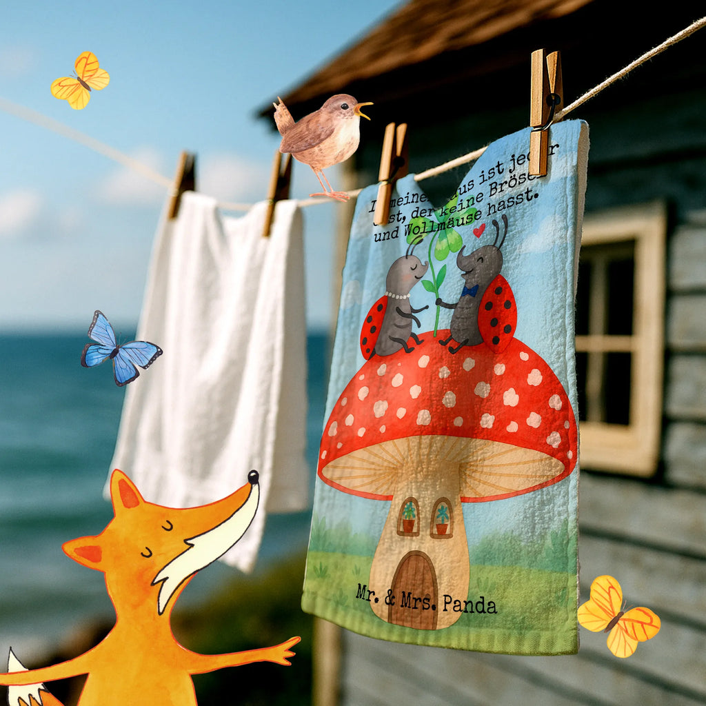 Gästehandtuch Marienkäfer Fliegenpilz Design Gästehandtuch, Gästehandtücher, Handtuch Für Gäste, Gäste-Tuch, Kleines Handtuch, Handtuch Klein, Waschhandtuch, Handtuch Für Gäste-WC, Handtuch Für Toilette, Gästehandtuch Bad, Gästehandtuch Badezimmer, Handtuch Gästezimmer, Gästehandtuch Für Hotels, Gästehandtuch 30x50, Gästehandtuch Set, Gästehandtuch Baumwolle, Gästehandtuch Bio Baumwolle, Gästehandtuch Saugfähig, Gästehandtuch Weich, Gästehandtuch Hochwertig, Gästehandtuch Pflegeleicht, Gästehandtuch Waschbar, Gästehandtuch Strapazierfähig, Gästehandtuch Schnell Trocknend, Gästehandtuch Weiß, Gästehandtuch Beige, Gästehandtuch Grau, Gästehandtuch Schwarz, Gästehandtuch Bunt, Gästehandtuch Mit Muster, Gästehandtuch Mit Bordüre, Gästehandtuch Modern, Gästehandtuch Klassisch, Handtuch Gästeformat, Gästehandtuch Nachhaltig, Gästehandtuch Ökologisch, Tiermotive, Gute Laune, lustige Sprüche, Tiere, Haus, Wohnung, zuhause, Fliegenpilz, Marienkäfer, Fleigenpilzhaus