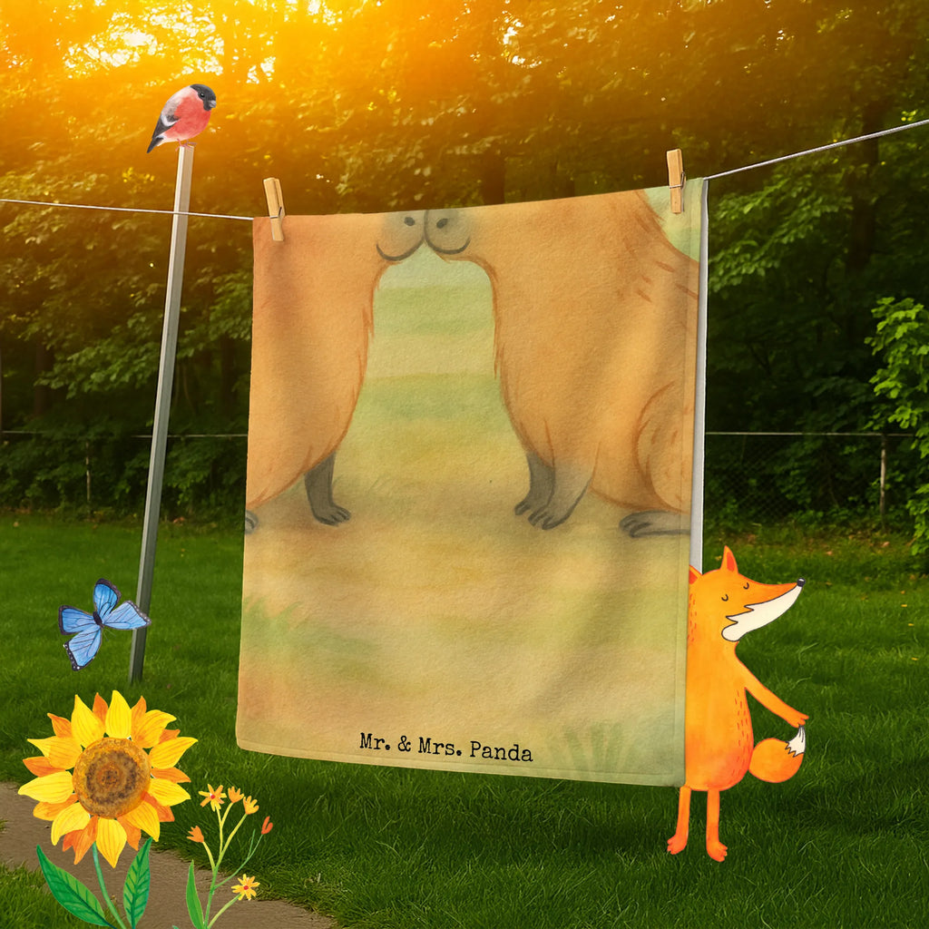 Personalisiertes Badehandtuch Capybara Liebe Design Saunatuch mit Namen, Strandtuch mit Namen, Duschtuch mit Namen, Badetuch mit Namen, Kinder Handtuch mit Namen, Personalisiertes Handtuch, Personalisiertes Badetuch, Tiermotive, Gute Laune, lustige Sprüche, Tiere, Jahrestag, Du bist meins, Tierliebe, verliebt, Verschmolzen, Handgezeichnet, Liebe, Geschenkidee, Beziehung, Herzlich, Capybara, Ehejubiläum, Ich bin deins, Partnertiere, Romantisches Geschenk, Paar, Kuschel Capybaras, Valentinstag, Liebesspruch, Liebesbeweis