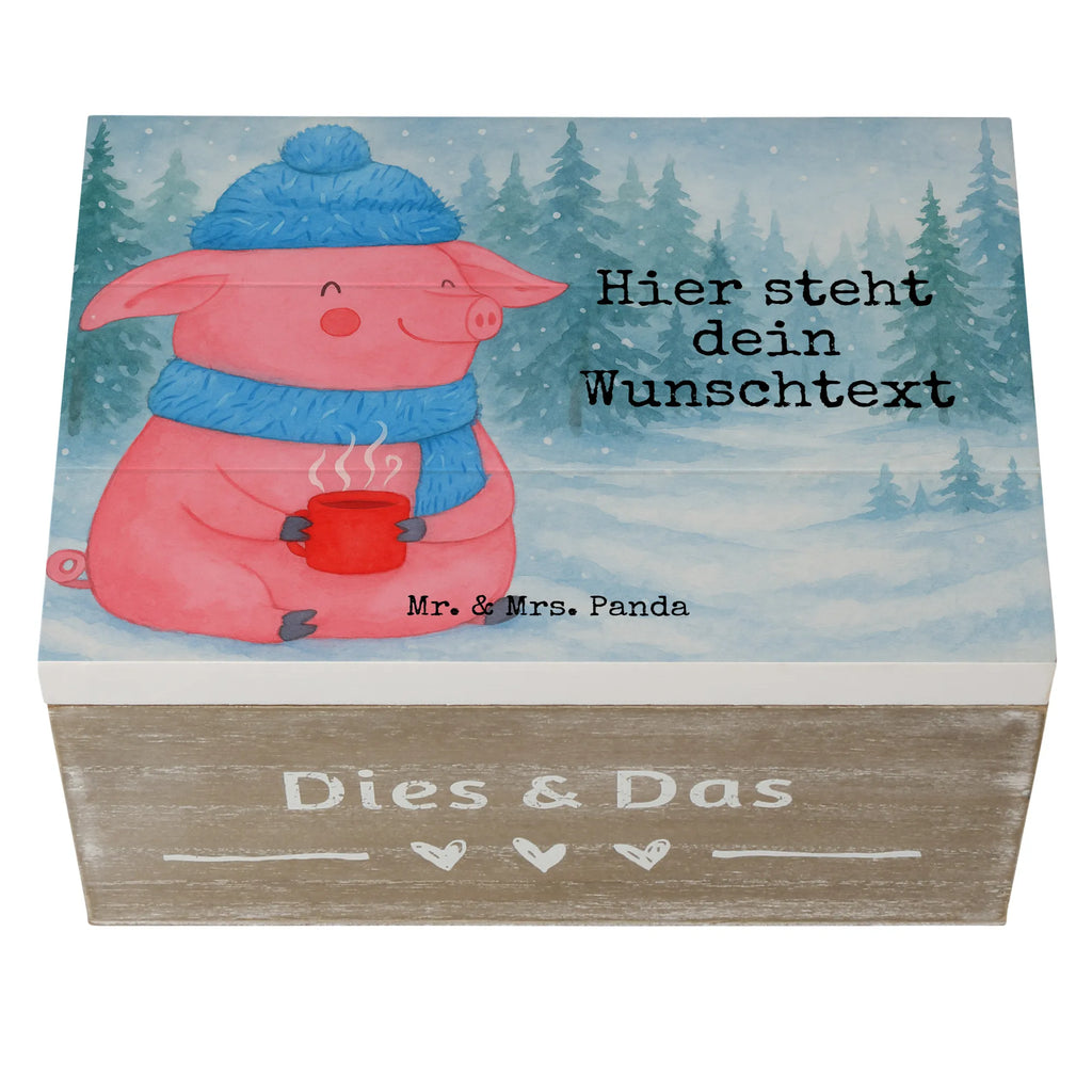 Personalisierte Holzkiste Schwein Glühwein Design Holzkiste mit Namen, Geschenkbox personalisiert, Dekokiste Personalisiert, Kiste mit Namen, Schatulle mit Namen, Erinnerungskiste, Dekokiste mit Namen, mit Namen, Aufbewahrungsbox Personalisiert, Erinnerungsbox Personalisiert, Schatulle Personalisiert, Erinnerungsbox mit Namen, Holzkiste Personalisiert, Schatzkiste mit Namen, Truhe Personalisiert, Aufbewahrungsbox mit Namen, Kiste Personalisiert, Erinnerungskiste Personalisiert, Schatzkiste Personalisiert, Truhe mit Namen, GEschenkdose personalisiert, Winter, Weihnachten, Weihnachtsdeko, Nikolaus, Advent, Heiligabend, Wintermotiv, Weihnachtsmarkt, Glühwein, Glühschwein, Punsch