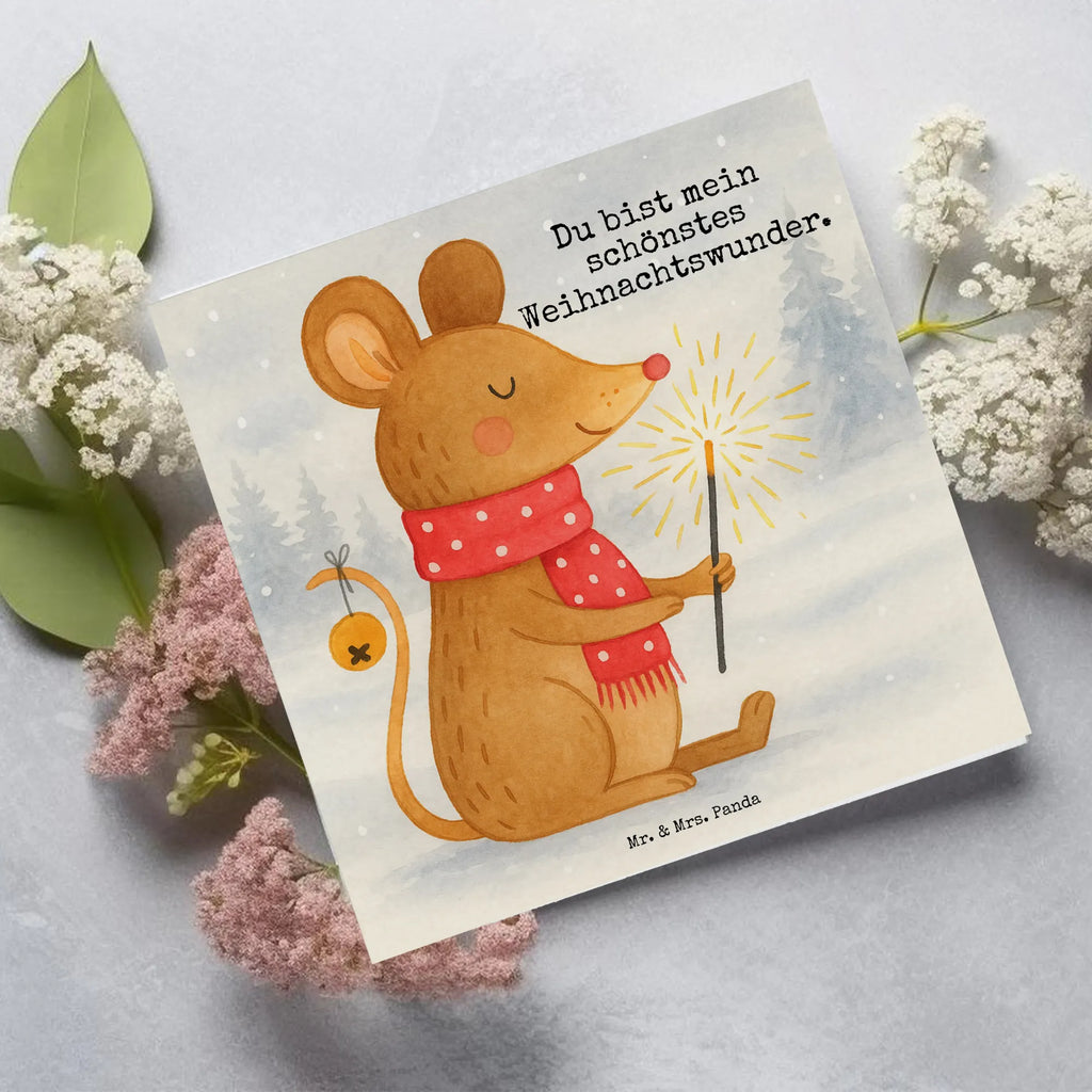 Deluxe Karte Maus Weihnachten Design Karte, Grußkarte, Klappkarte, Einladungskarte, Glückwunschkarte, Hochzeitskarte, Geburtstagskarte, Hochwertige Grußkarte, Hochwertige Klappkarte, Winter, Weihnachten, Weihnachtsdeko, Nikolaus, Advent, Heiligabend, Wintermotiv, Frohe Weihnachten, Weihnachtsgruß, Weihnachtsmotiv, Maus, Mäuschen, Weihnachtswunder