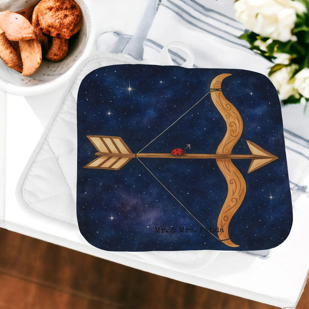 2-elementowy zestaw podkładek pod garnki Znak zodiaku Strzelec Design Topflappenset, Topfhandschuhe, Topfuntersetzer, Ofenhandschuh, Topflappen lustig, Topflappen 2er Set, Topflappen, Ofenhandschuhe, Schöne Topflappen, Topflappen mit Spruch, Topfhandschuh, Topflappen Set, Tierkreiszeichen, Sternzeichen, Horoskop, Astrologie, Aszendent, Geburtstag Dezember, Schütze, Geschenk Schützenfest, Geschenk Dezember, Schütze Geschenk, Geschenk November, Geburtstag November, Schütze Sternzeichen