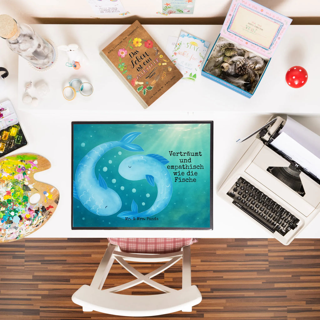 Schreibtischunterlage Sternzeichen Fische Design Schreibwaren, Bürobedarf, Schreibtischauflage, Schreibtischunterlage Groß, Schreibunterlage, Schreibtisch Unterlagen, Büroartikel, Tierkreiszeichen, Sternzeichen, Horoskop, Astrologie, Aszendent, Fisch, Geburtstag März, Fische Sternzeichen, Geschenk März, Geschenk Februar, Fische Geschenk, Geburtstag Februar, Fische Sternbild