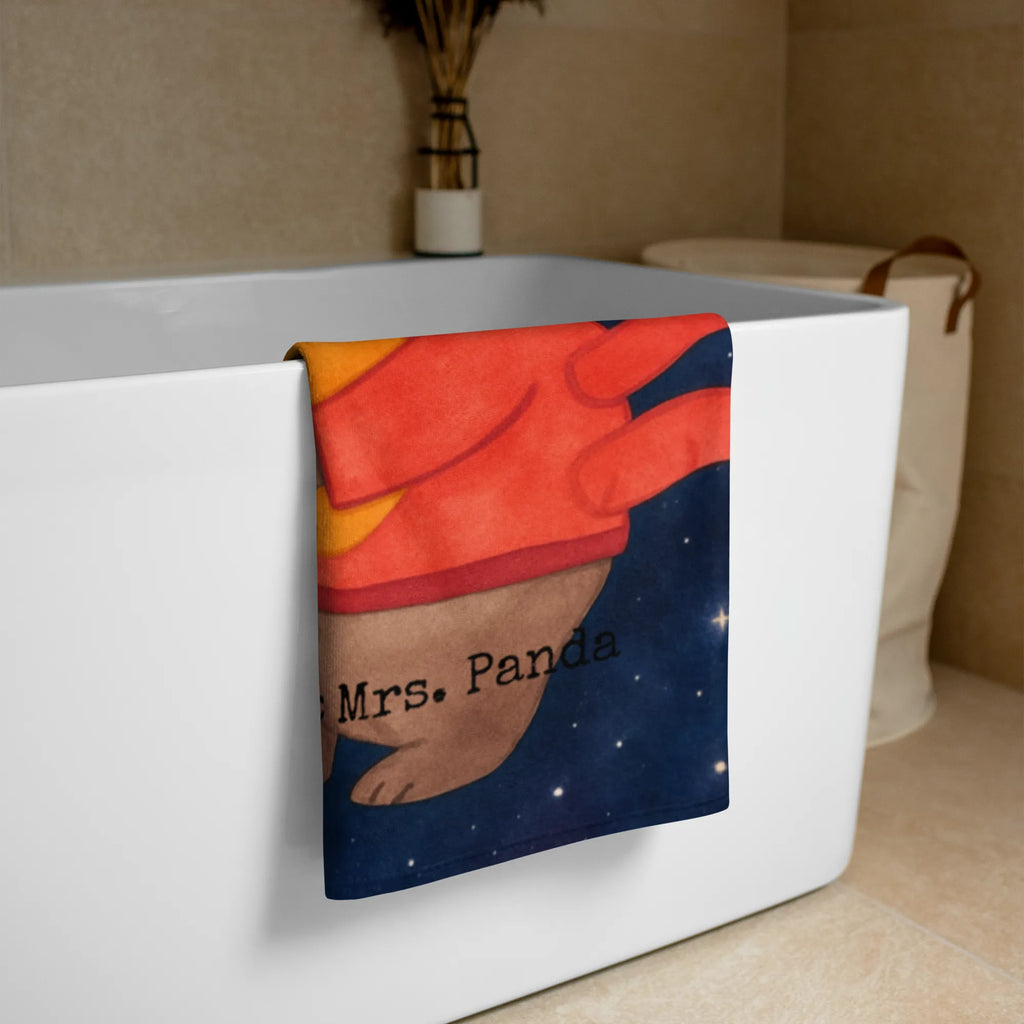 XL Badehandtuch Krebs Astrologie Design Handtuch Für Große Personen, Weiches XL Handtuch, Handtuch Für Dusche XL, Handtuch XL Für Männer, Duschtuch XL, XL Handtuch Mit Muster, Großes Handtuch Für Badezimmer, Badehandtuch XL, XL Handtuch Aus Bio Baumwolle, Handtuch Für Erwachsene XL, Flauschiges Handtuch XL, Handtuch Für Wellness, XL Handtuch Grau, Handtuch Für Sauna Groß, Handtuch XL Geschenkidee, Umweltfreundliches Handtuch Groß, Nachhaltiges Handtuch XL, Handtuch Übergröße, Handtuch XL Aus Baumwolle, Strapazierfähiges XL Handtuch, Pflegeleichtes Handtuch Groß, XL Handtuch Bunt, Großes Handtuch Unifarben, Handtuch XL Modern, Handtuch XL Für Frauen, Saunatuch XL, Handtuch Für Strand XL, Badetuch Extra Groß, Extra Großes Handtuch, Design Handtuch XL, Handtuch XL Klassisch, Handtuch Groß Für Sport, XL Handtuch Weiß, Mikrofaser Handtuch XL, Handtuch XL Für Kinder, Großes Handtuch, XL Handtuch, Saugfähiges Großes Handtuch, Waschbares Handtuch XL, Tierkreiszeichen, Sternzeichen, Horoskop, Astrologie, Aszendent, Geschenk, Krebs, Geburtstagsgeschenk