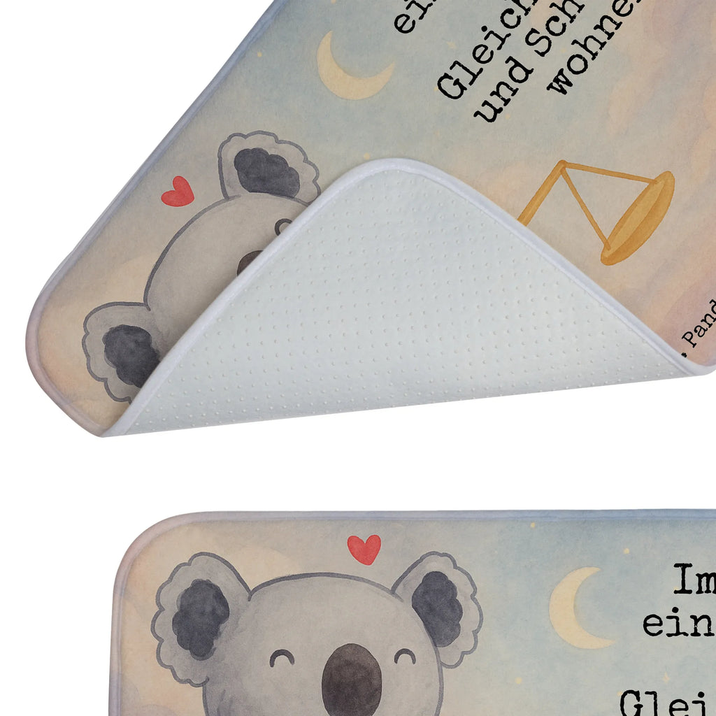 Badteppich Waage Astrologie Design Badteppich, Badvorleger Für Gäste-WC, Badvorleger Weiß, Badvorleger Modern, Badematte Rutschfest, Badvorleger Vintage, Badematte, Badematten Set, Badvorleger Mikrofaser, Badvorleger Groß, Badläufer, Runder Badvorleger, Badvorleger Für Badewanne, Badvorleger Klassisch, Weiche Badezimmermatte, Badvorleger Schwarz, Badvorleger Nachhaltig, Saugfähiger Badvorleger, Rechteckiger Badvorleger, Badvorleger Naturmaterial, Rutschfester Badvorleger, Badgarnitur, Badvorleger Teppich, Teppich Fürs Bad, Badvorleger Für Dusche, Bad Fußmatte, Badvorleger Design, Badezimmer Matte, Badvorleger, Badezimmerteppich, Badvorleger Gemustert, Badmatte Waschbar, Weicher Badvorleger, Badvorleger Baumwolle, Waschbarer Badvorleger, Badvorleger Antirutsch, Duschvorleger, Badvorleger Klein, Tierkreiszeichen, Sternzeichen, Horoskop, Astrologie, Aszendent, Geburtstagsgeschenk, Geschenk, Geschenk zum Geburtstag, Waage