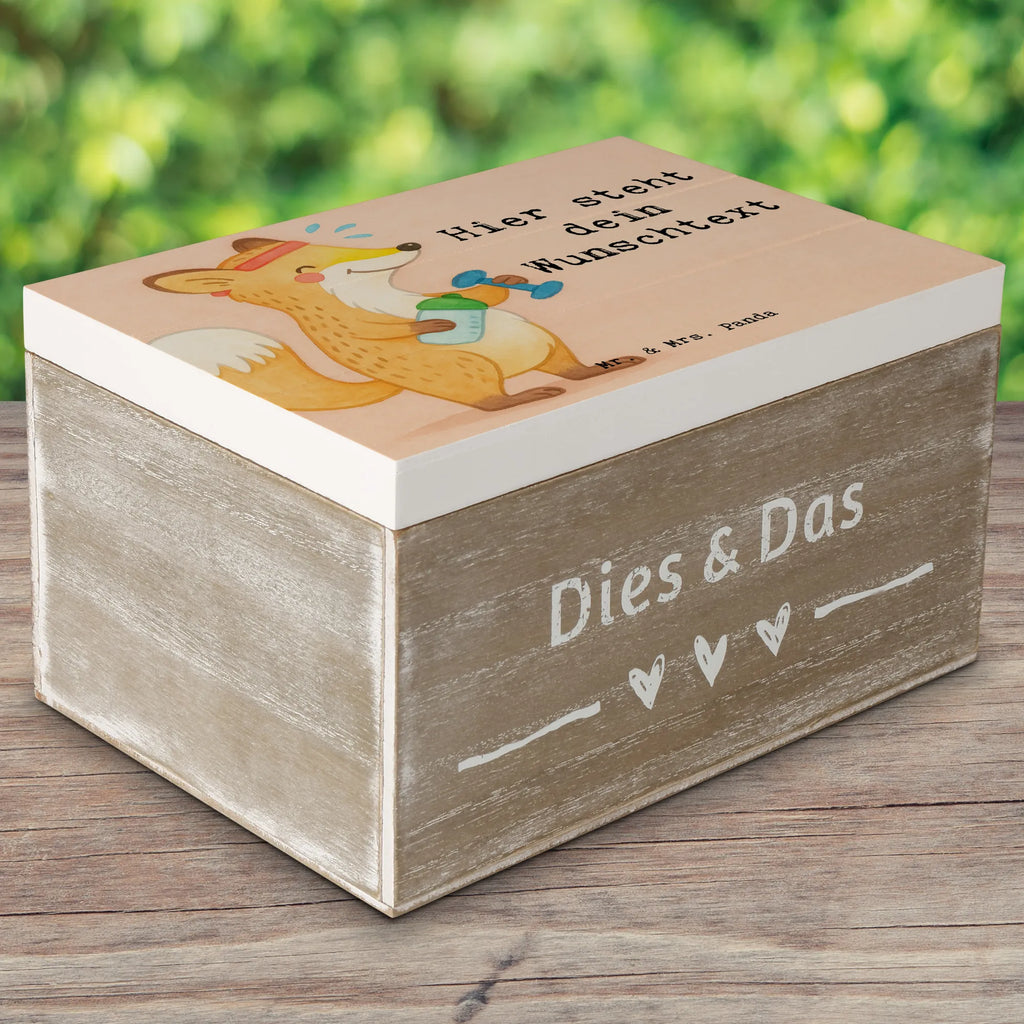 Personalisierte Holzkiste Fuchs Fitness Design Schatulle Personalisiert, GEschenkdose personalisiert, mit Namen, Erinnerungskiste, Truhe mit Namen, Erinnerungsbox Personalisiert, Dekokiste mit Namen, Aufbewahrungsbox Personalisiert, Schatzkiste mit Namen, Schatzkiste Personalisiert, Schatulle mit Namen, Aufbewahrungsbox mit Namen, Kiste mit Namen, Erinnerungsbox mit Namen, Dekokiste Personalisiert, Geschenkbox personalisiert, Holzkiste mit Namen, Holzkiste Personalisiert, Truhe Personalisiert, Kiste Personalisiert, Erinnerungskiste Personalisiert, Geschenk, Sport, Sportart, Hobby, Schenken, Danke, Dankeschön, Auszeichnung, Gewinn, Sportler, Fitnessstudio, Fitness, Kraftsport, Sport treiben, Sportclub