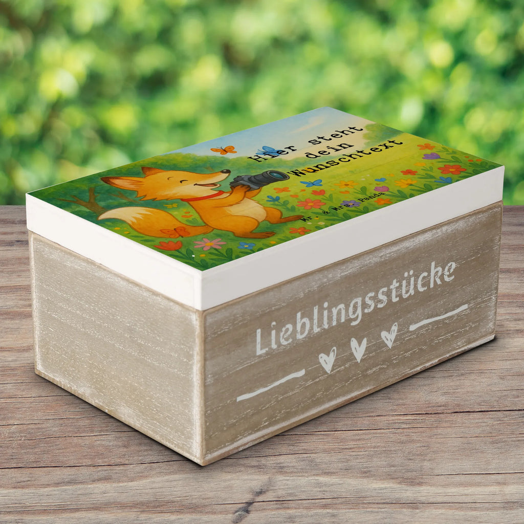 Personalisierte Holzkiste Fotograf Leidenschaft Design Kiste Personalisiert, GEschenkdose personalisiert, Schatulle Personalisiert, mit Namen, Aufbewahrungsbox Personalisiert, Schatzkiste mit Namen, Schatzkiste Personalisiert, Schatulle mit Namen, Dekokiste Personalisiert, Aufbewahrungsbox mit Namen, Dekokiste mit Namen, Erinnerungsbox mit Namen, Erinnerungsbox Personalisiert, Truhe mit Namen, Erinnerungskiste Personalisiert, Truhe Personalisiert, Geschenkbox personalisiert, Erinnerungskiste, Holzkiste mit Namen, Kiste mit Namen, Holzkiste Personalisiert, Beruf, Ausbildung, Jubiläum, Abschied, Rente, Kollege, Kollegin, Geschenk, Schenken, Arbeitskollege, Mitarbeiter, Firma, Danke, Dankeschön, Hobbyfotograf, Profi Fotograf, Fotoreporter, Fotografie, Fotograf, Hochzeitsfotograf