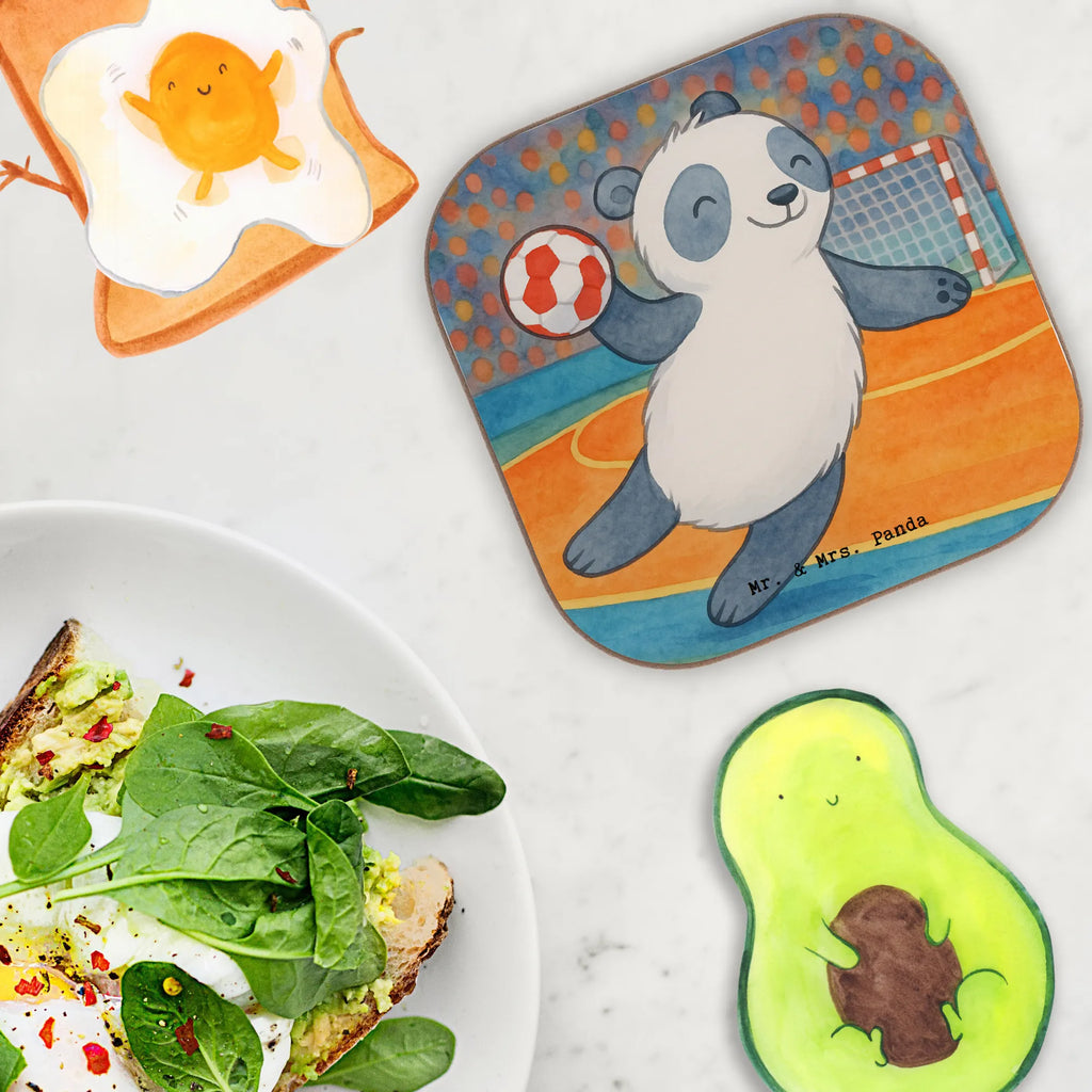 Untersetzer Panda Handball spielen Design Untersetzer aus Holz, Untersetzer Holz, Getränkeuntersetzer, Bierdeckel, Glasuntersetzer, Tassen Untersetzer, Korkuntersetzer, Untersetzer, Untersetzer für Gläser, Untersetzer Design, Untersetzer Gläser, Holzuntersetzer, Geschenk, Sport, Sportart, Hobby, Schenken, Danke, Dankeschön, Auszeichnung, Gewinn, Sportler, Handball Club, Handball Turnier, Handball spielen, Handball Verein