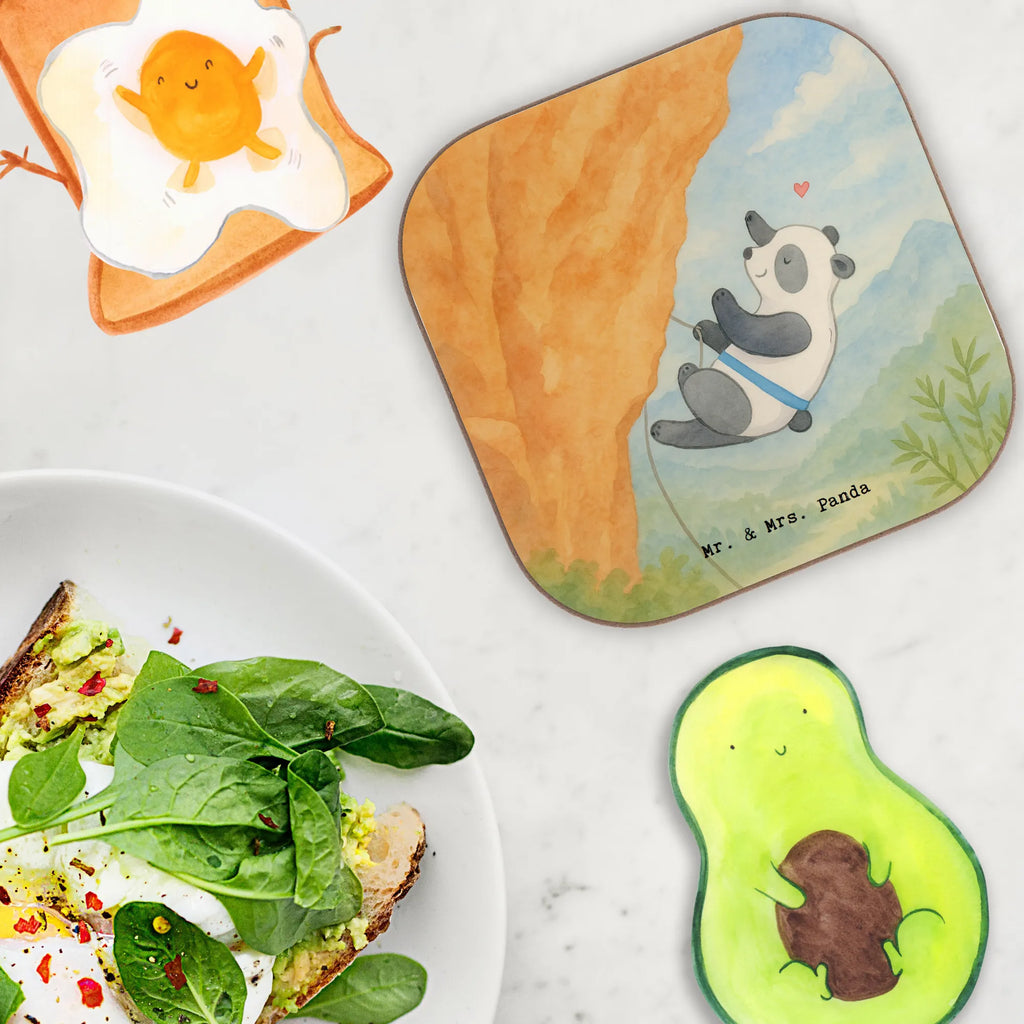 Untersetzer Panda Klettern Design Untersetzer aus Holz, Untersetzer Gläser, Untersetzer Holz, Tassen Untersetzer, Glasuntersetzer, Untersetzer für Gläser, Bierdeckel, Korkuntersetzer, Getränkeuntersetzer, Untersetzer, Holzuntersetzer, Untersetzer Design, Geschenk, Sport, Sportart, Hobby, Schenken, Danke, Dankeschön, Auszeichnung, Gewinn, Sportler, Bouldern, Klettern, Kletterhalle, Klettersport