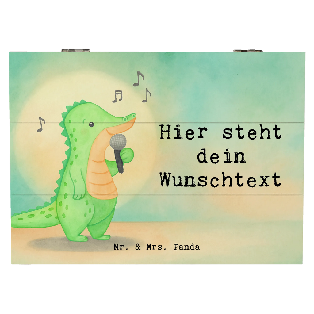 Personalisierte Holzkiste Krokodil Singen Design Kiste Personalisiert, Aufbewahrungsbox mit Namen, Truhe mit Namen, Schatzkiste mit Namen, Geschenkbox personalisiert, Truhe Personalisiert, Dekokiste mit Namen, Kiste mit Namen, Erinnerungsbox mit Namen, Schatulle Personalisiert, Erinnerungsbox Personalisiert, mit Namen, Schatzkiste Personalisiert, Holzkiste mit Namen, Aufbewahrungsbox Personalisiert, Erinnerungskiste, Dekokiste Personalisiert, Schatulle mit Namen, Holzkiste Personalisiert, GEschenkdose personalisiert, Erinnerungskiste Personalisiert, Geschenk, Sport, Sportart, Hobby, Schenken, Danke, Dankeschön, Auszeichnung, Gewinn, Sportler, Live Auftritt, Singen, Band, Hobbysänger, Gesang